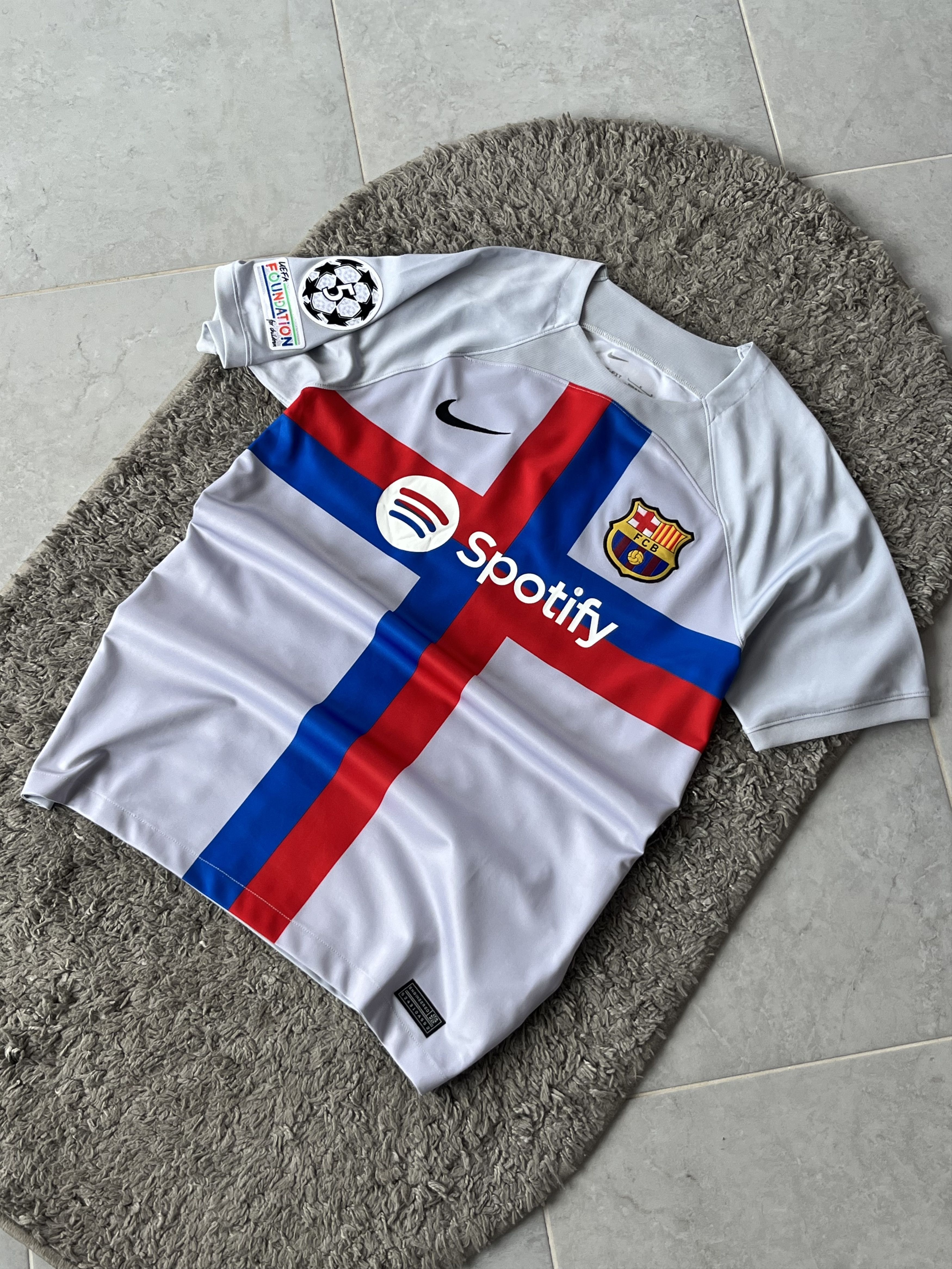 Nike Nike Tee Jersey FC BARCELONA 22/23 Third Stadium Streetwear Size US L / EU 52-54 / 3 - 2 Thumbnail