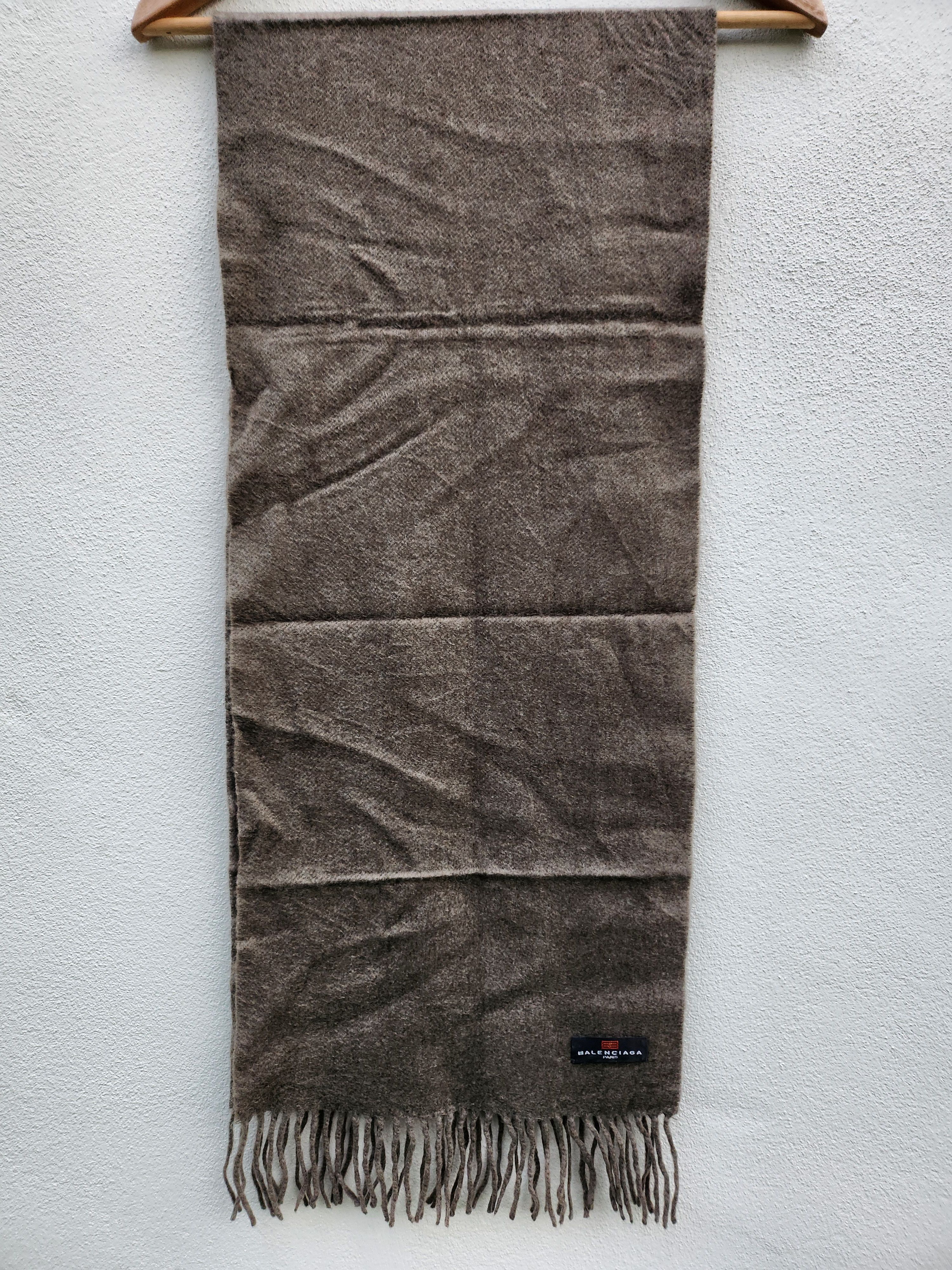 Balenciaga × Grailed 💥Vtg Balenciaga Neck Wrap Muffler Scarves Size ONE SIZE - 4 Thumbnail