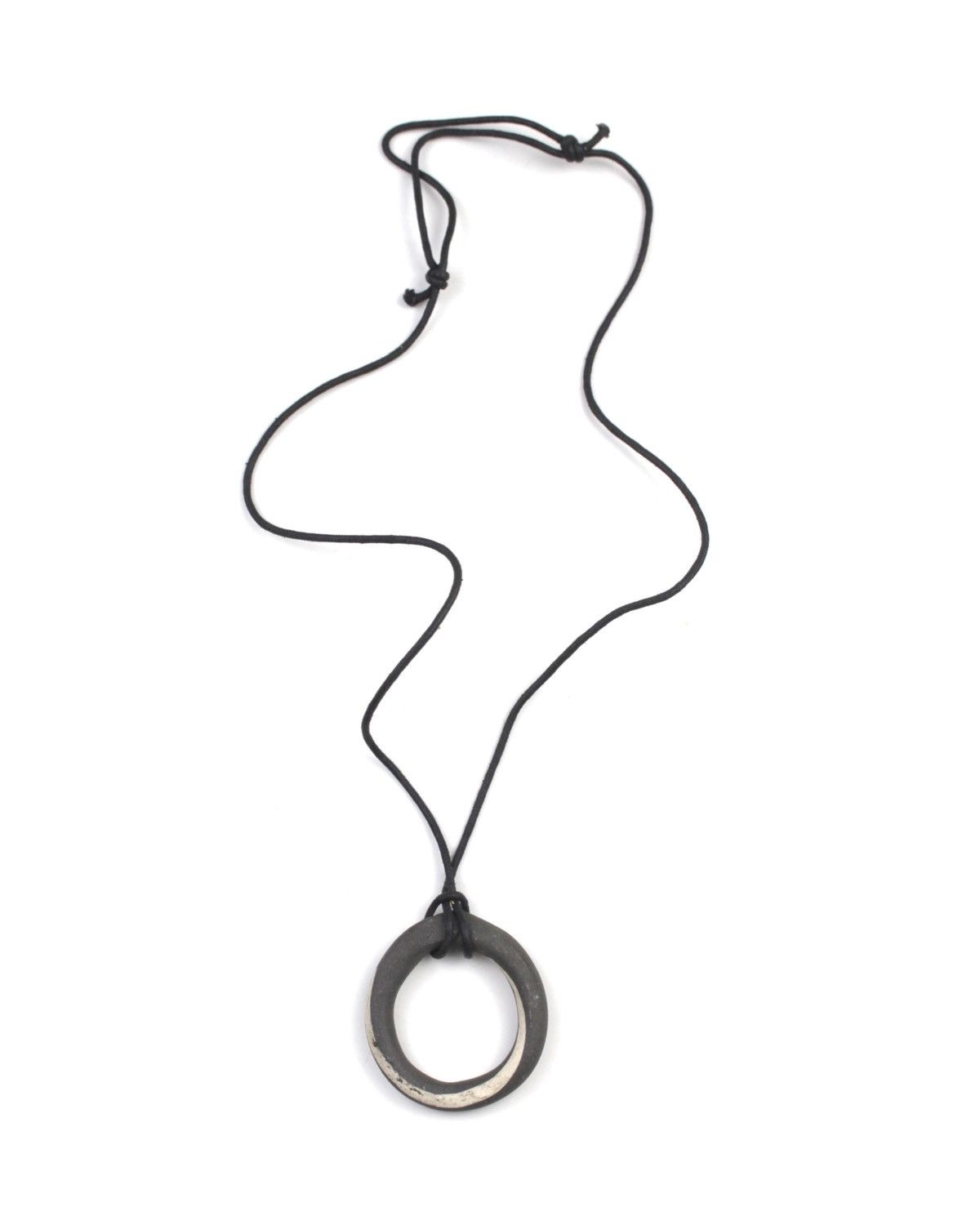Vintage 2000S JAPANESE MADE BLACK FORGED OVAL TALISMAN NECKLACE Size ONE SIZE - 2 Thumbnail