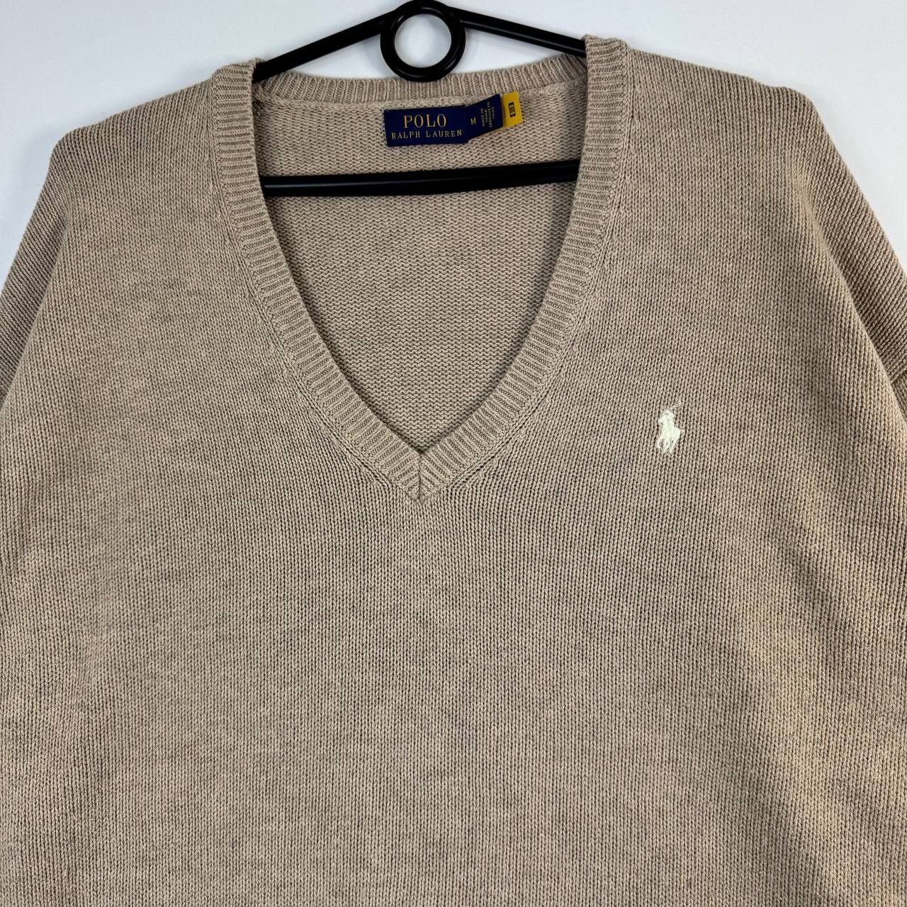 Polo Ralph Lauren Polo Ralph Lauren V-Neck Knit Sweater Beige Men Size M Size US M / EU 48-50 / 2 - 2 Thumbnail