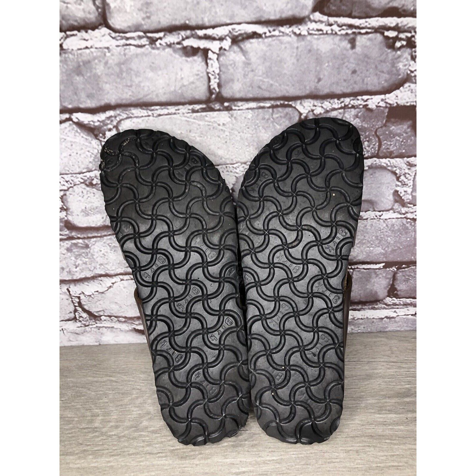 Birkenstock Birkenstock Birki's Freeport Brown Perforated Strap Sandals Size US 7 / IT 37 - 16 Thumbnail