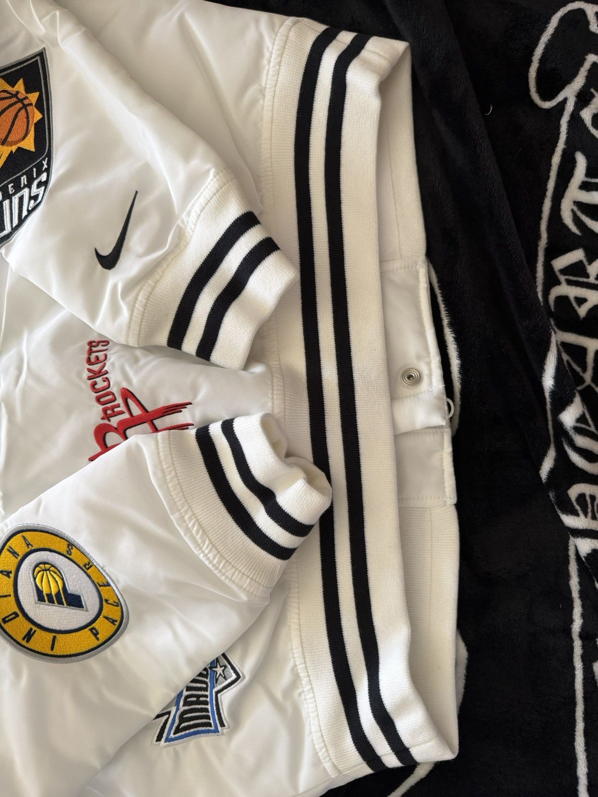 Supreme Supreme NBA Nike teams are arm-up jacket Size US S / EU 44-46 / 1 - 3 Thumbnail
