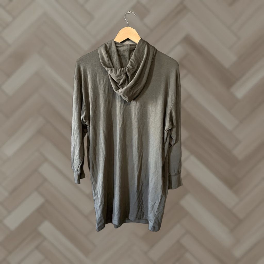 Lou & Grey Lou & Grey Womens Green Long Sleeve Lightweight Hooded Long Sweatshirt Sz M NWT Size M / US 6-8 / IT 42-44 - 1 Thumbnail