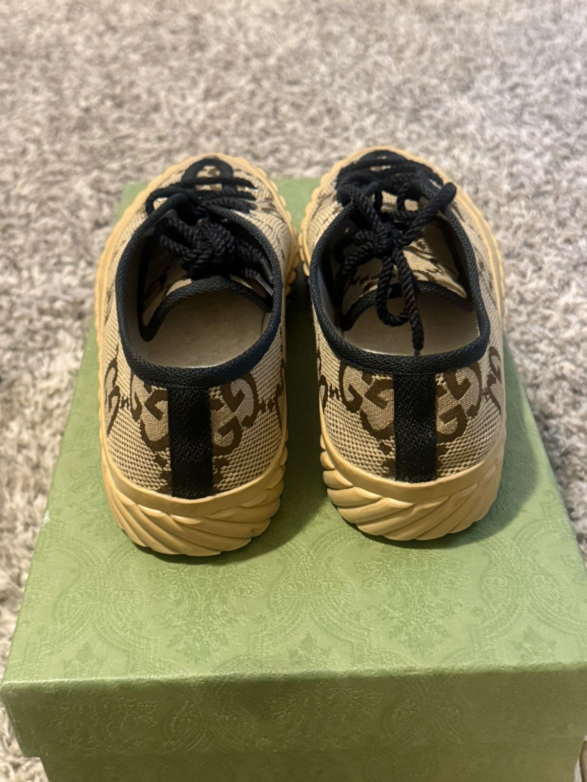 Gucci Gucci Maxi GG Low Top Sneakers Size US 6.5 / EU 39-40 - 2 Thumbnail