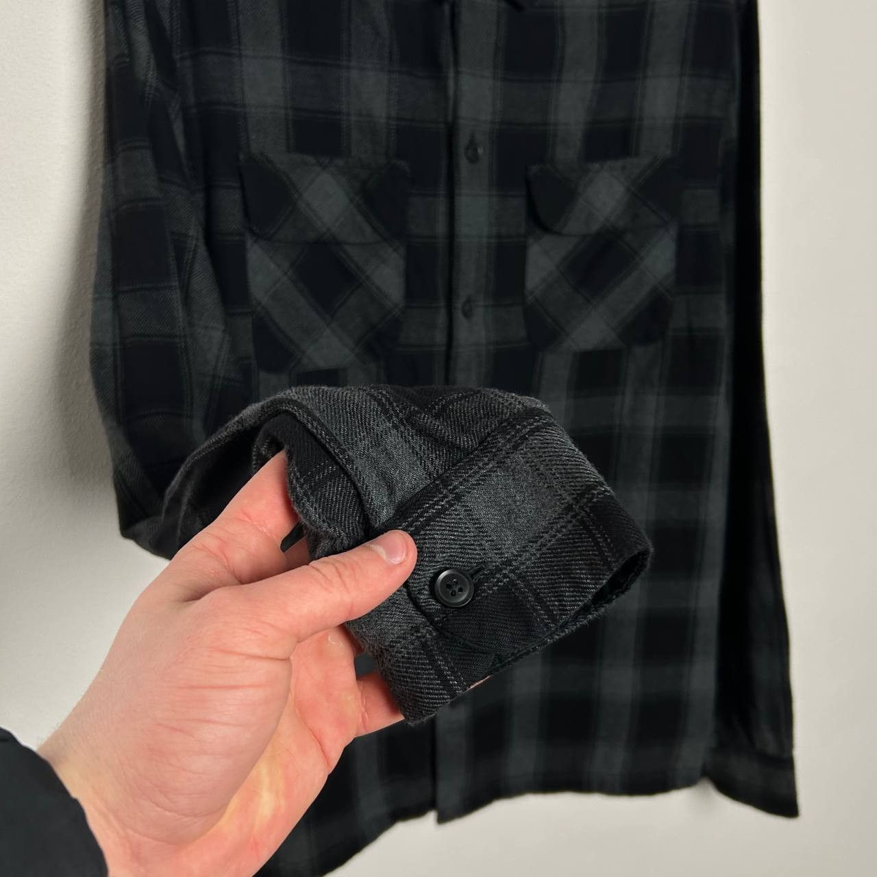 Allsaints Designer Allsaints Multipocket Button graphic overshirt Size US S / EU 44-46 / 1 - 4 Thumbnail