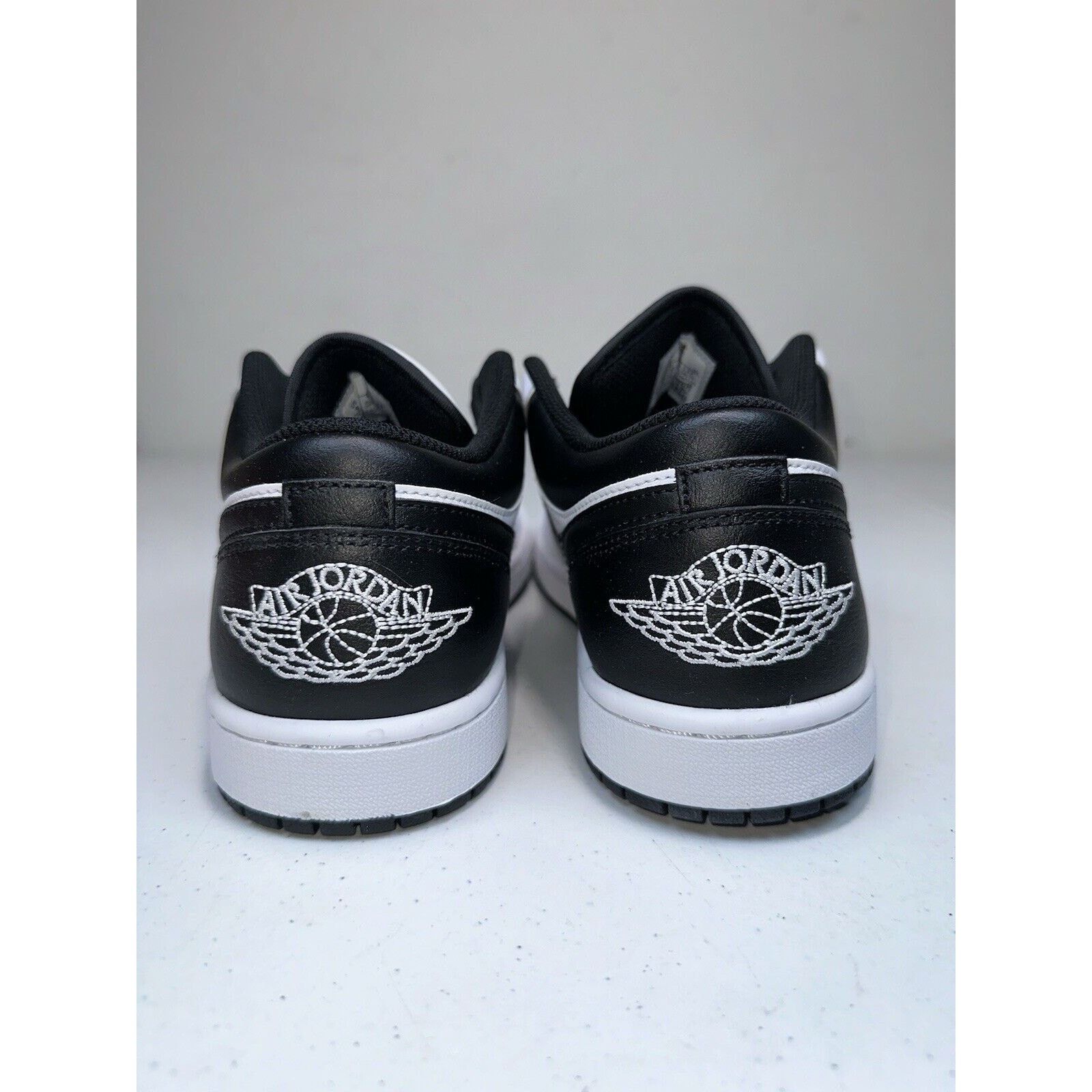 Nike Nike Air Jordan 1 Low Reverse PandaMen's 9 W 10.5 553558-132 Size US 9 / EU 42 - 4 Thumbnail