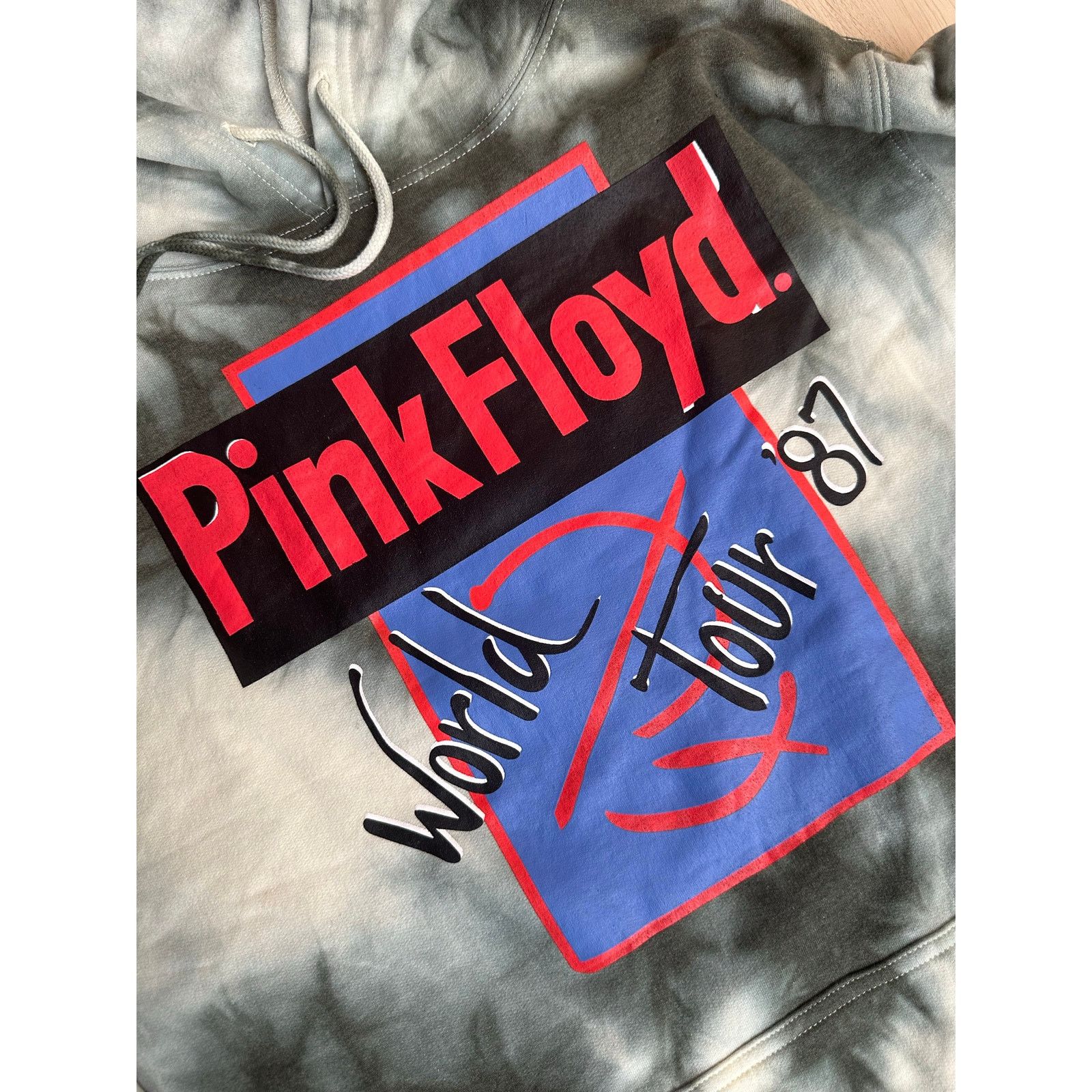 Pink Floyd Vintage Pink Floyd Tie Dye Hoodie - Size M - NEW Size M / US 6-8 / IT 42-44 - 3 Thumbnail