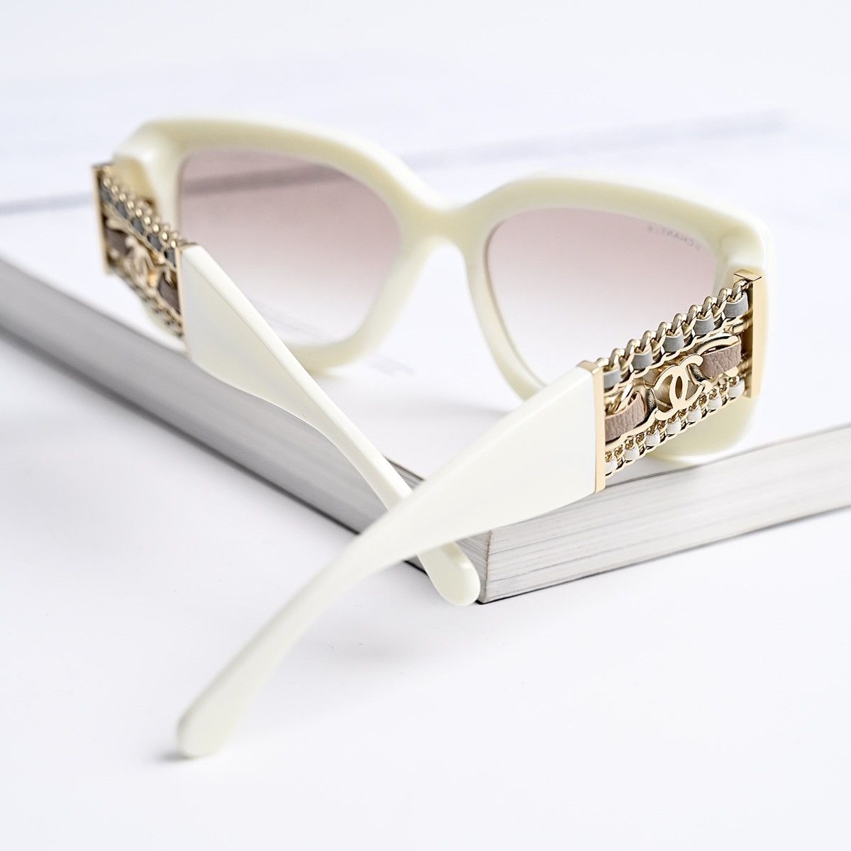 Chanel CHANEL 0CH5535Q 125513 SUNGLASSES Size ONE SIZE - 8 Thumbnail
