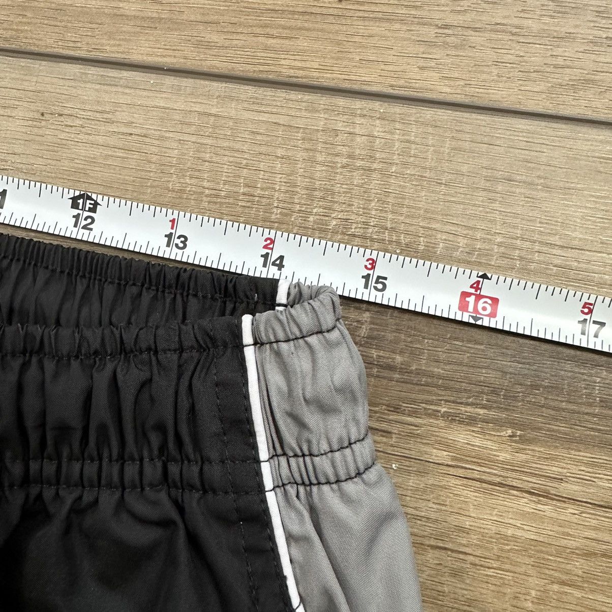 Reebok Vintage 90s Reebok Black and Grey Striped Track Pants Size US 30 / EU 46 - 7 Thumbnail