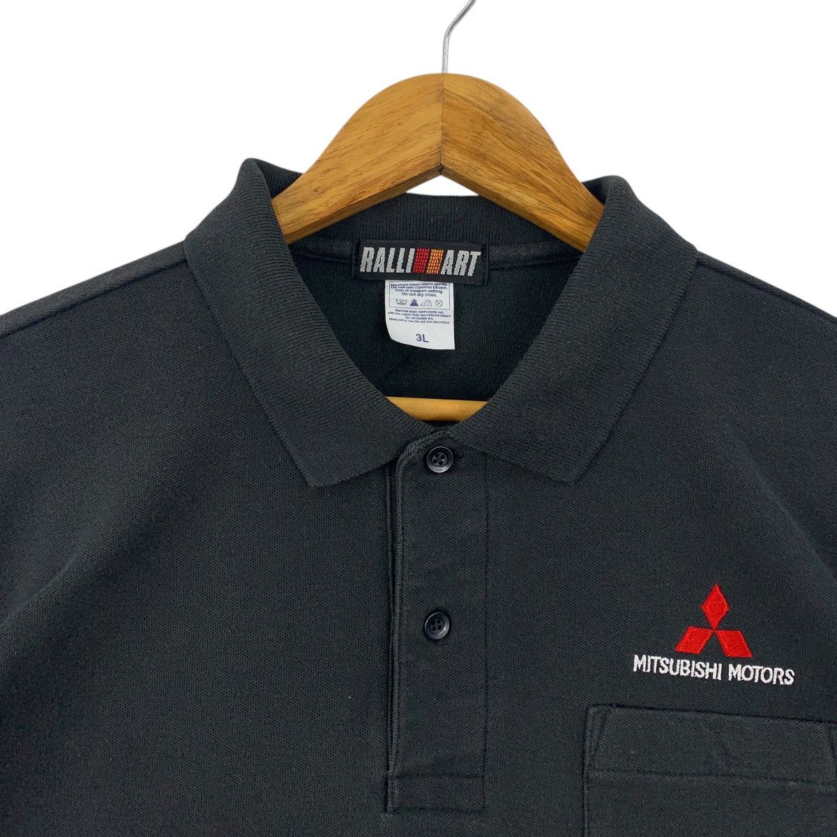 Japanese Brand MITSUBISHI Motor Rally Art pocket polo tee Size US XXL / EU 58 / 5 - 8 Thumbnail