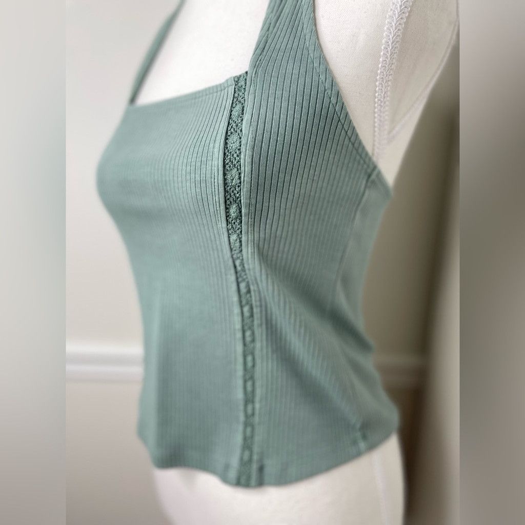 American Eagle Outfitters NWT American Eagle Lace Halter Tank Top M Size M / US 6-8 / IT 42-44 - 4 Thumbnail