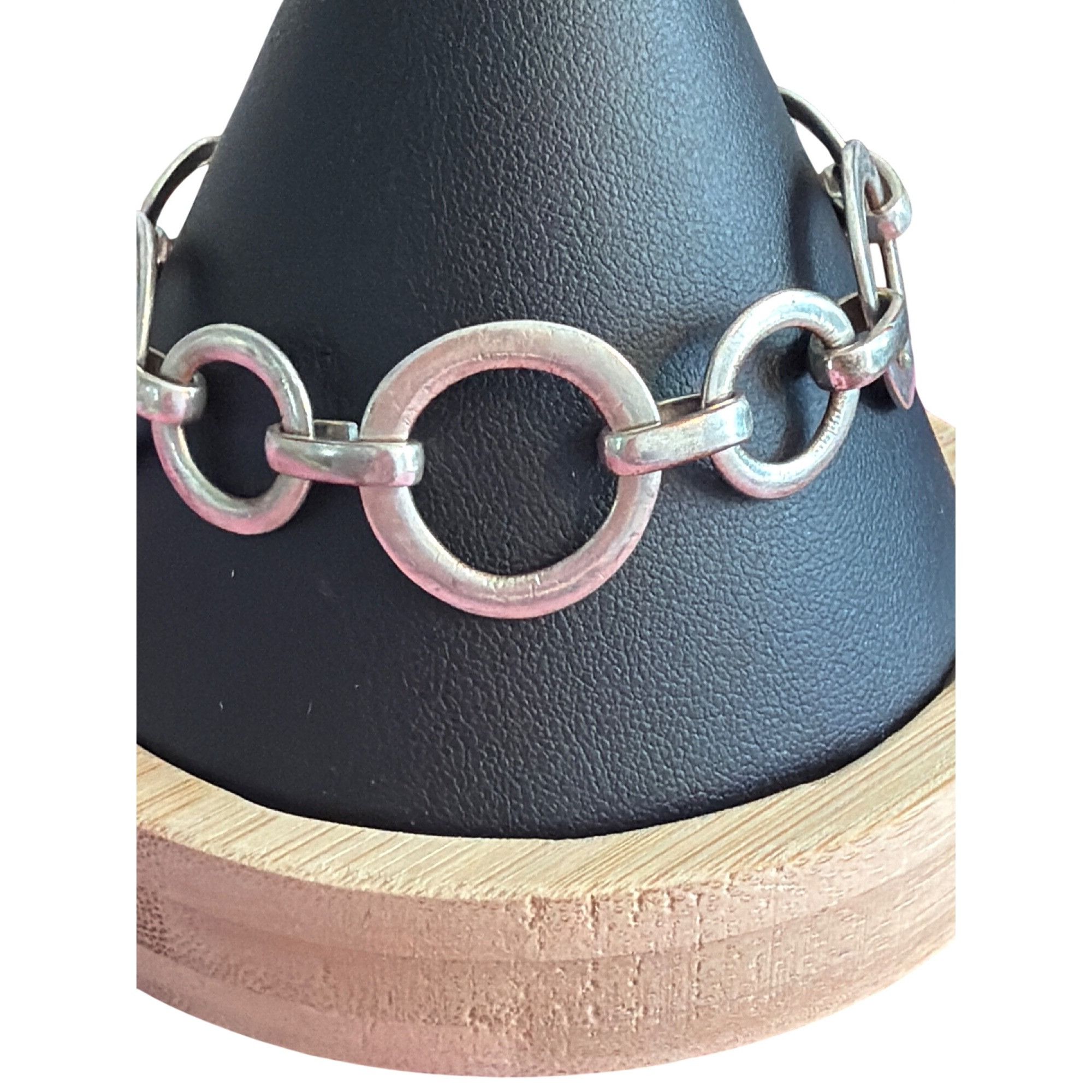 Nine West Nine West Silver Tone Circle Link Chain Bracelet Open Circle Size ONE SIZE - 2 Thumbnail