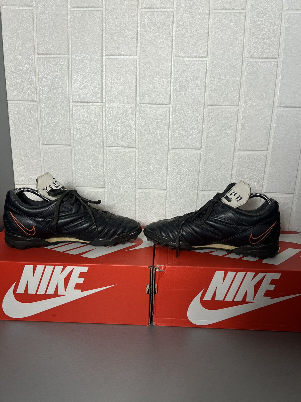 VINTAGE NIKE TIEMPO 650 SOCCER JERSEY BOOTS RETRO Y2K 90s