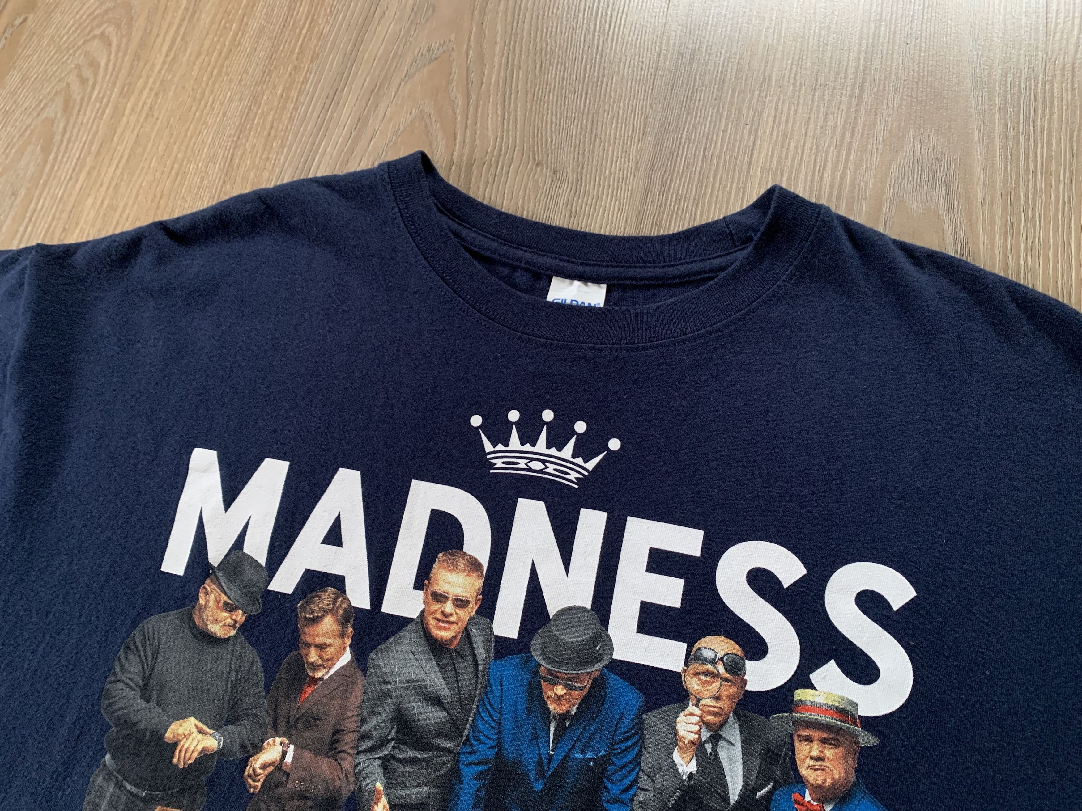 Band Tees × Gildan Rare Grandslam Madness Printed Tour T Shirt 2015 Size US XL / EU 56 / 4 - 4 Thumbnail