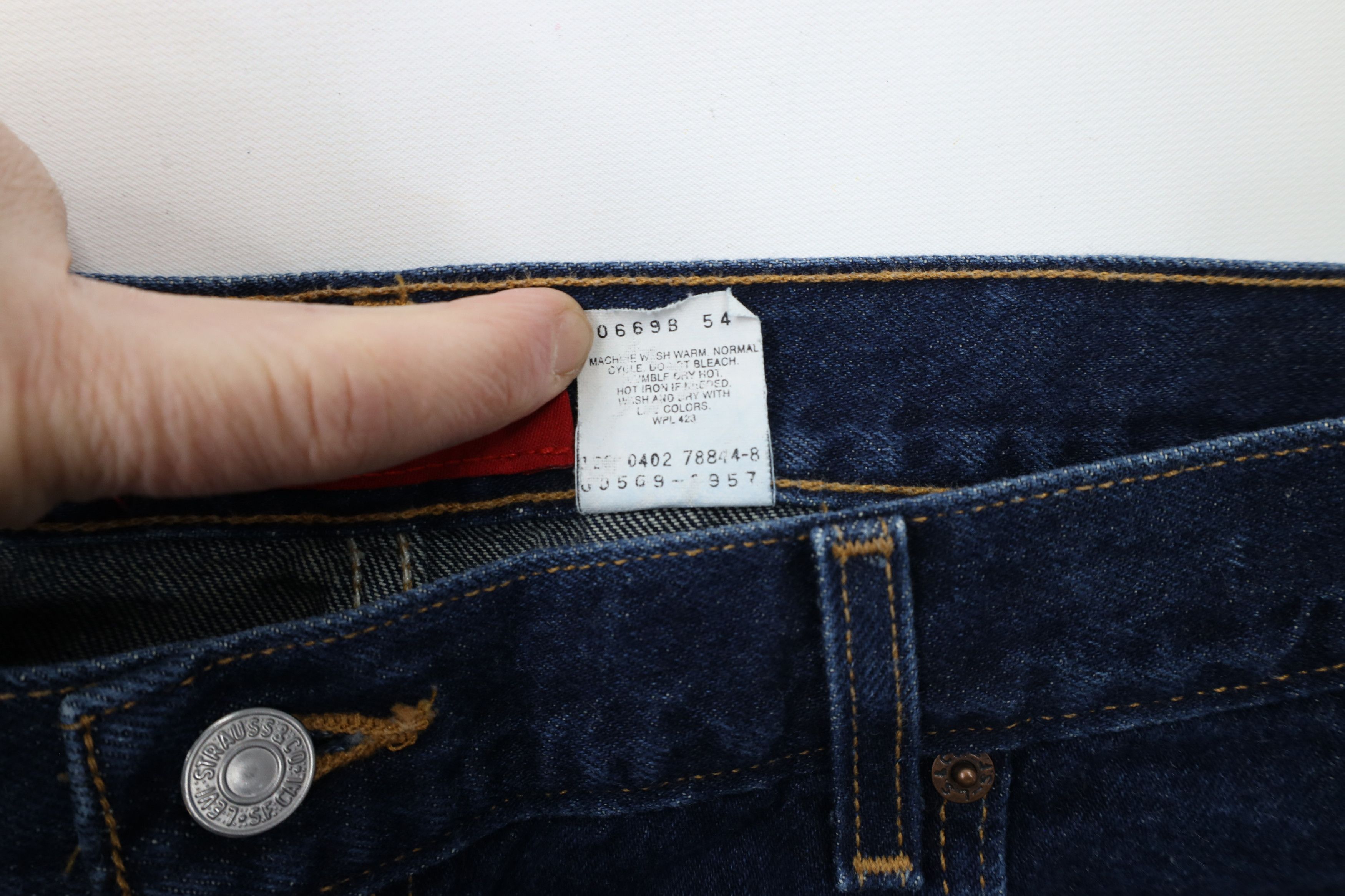 Levi's × Vintage Vintage Y2K 2002 Levis 569 Straight Wide Leg Denim Jeans Size US 42 / EU 58 - 6 Thumbnail