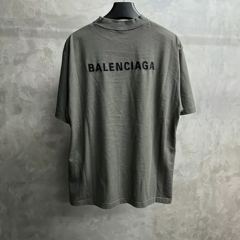Balenciaga Balenciaga Grey Letter Logo Embroidered Crew Neck Short Sl Size US S / EU 44-46 / 1 - 2 Thumbnail