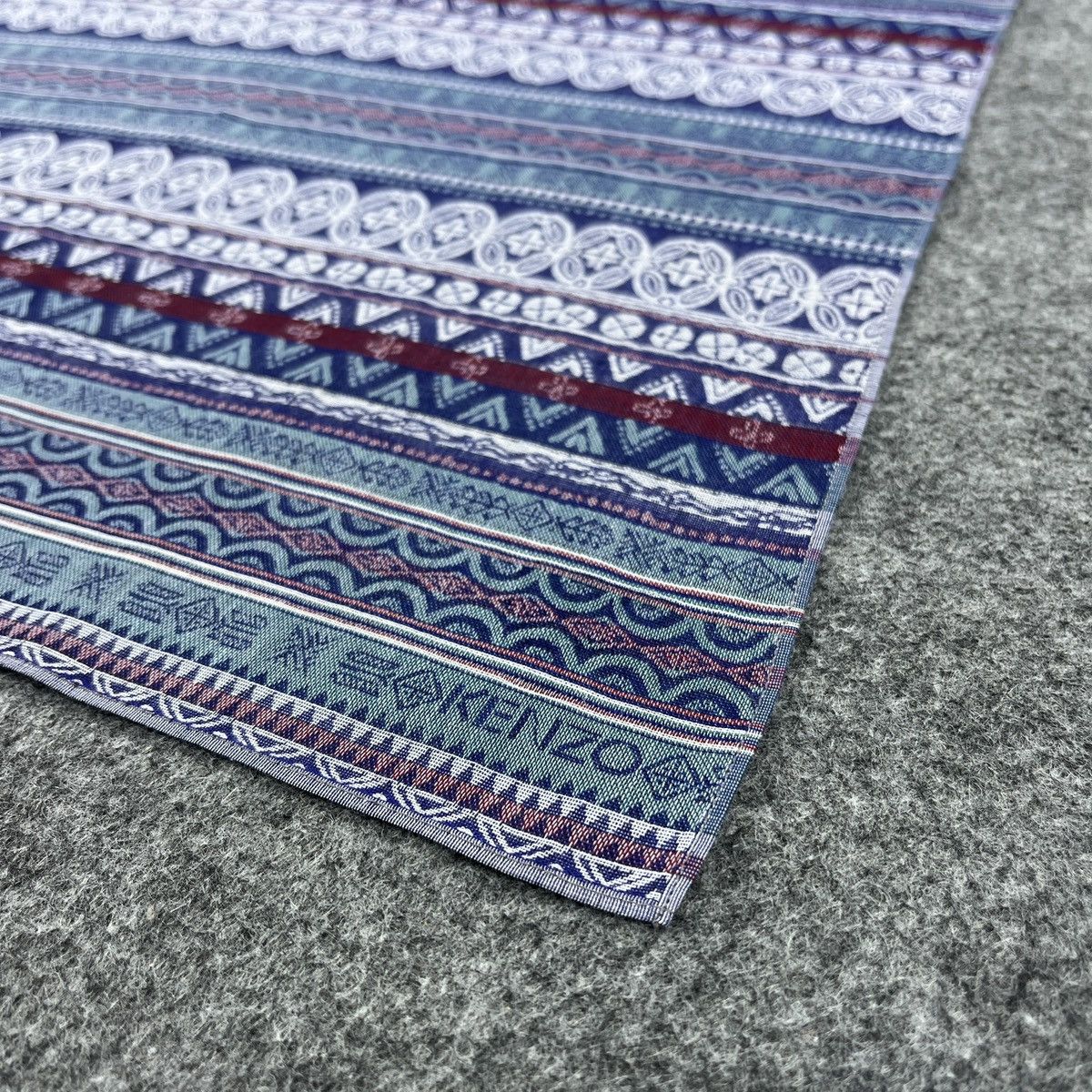 Kenzo Kenzo Handkerchief / Bandana / Neckerchief B1334 Size ONE SIZE - 4 Thumbnail