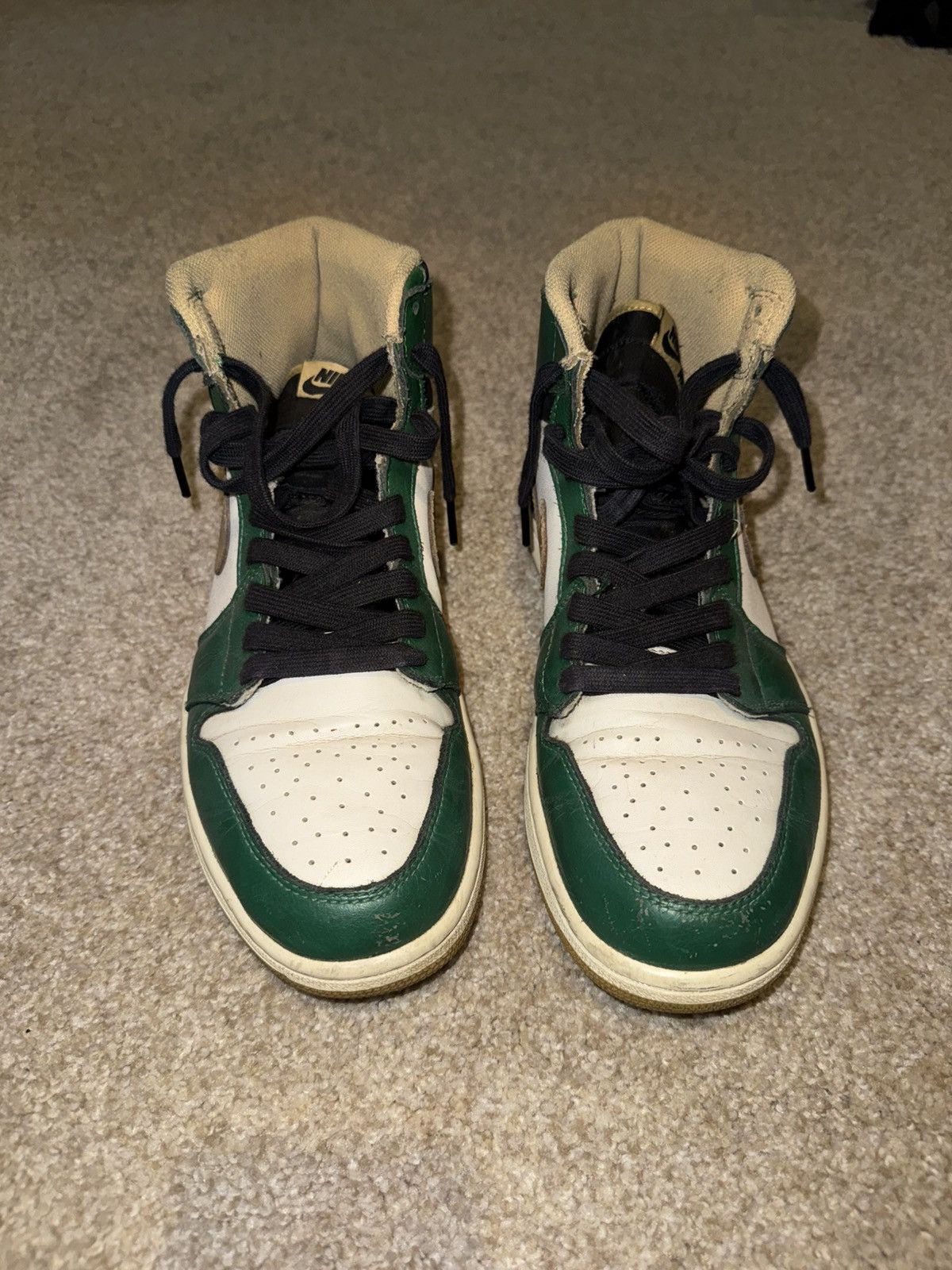Nike Jordan Celtic OG Highs 1s Size US 10 / EU 43 - 1 Thumbnail