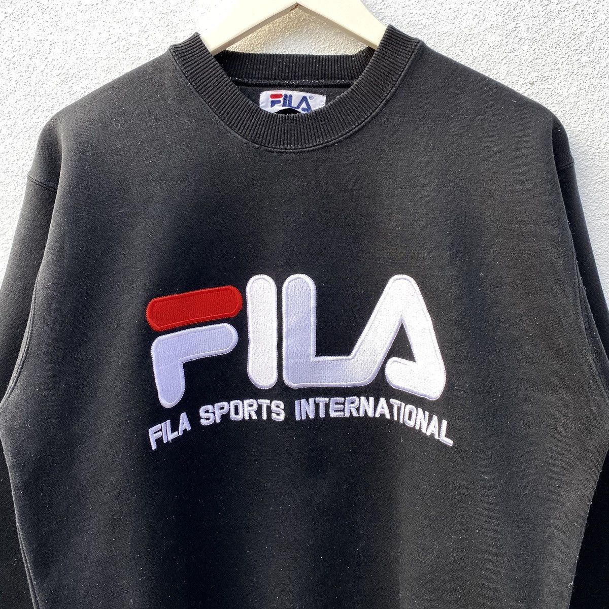Other Vintage FILA Big Logo Pullover Embroidered Swatshirt Black Size US M / EU 48-50 / 2 - 2 Thumbnail