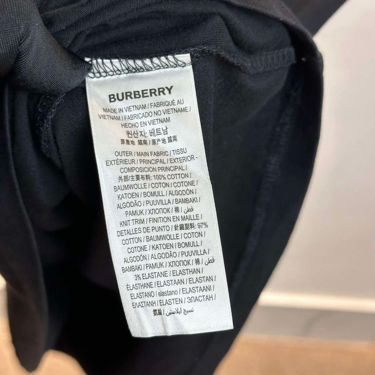 Burberry BURBERRY LONDON ENGLAND LOGO T SHIRT Size US L / EU 52-54 / 3 - 5 Thumbnail
