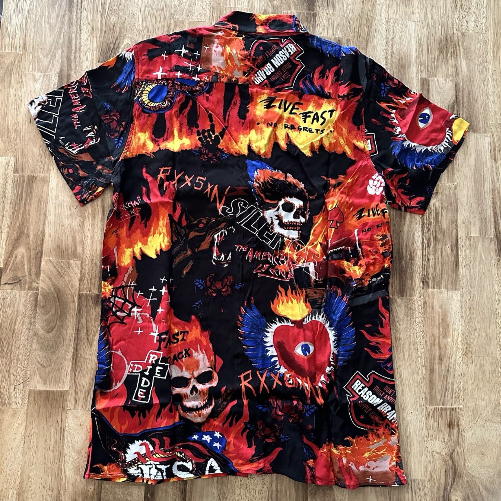 Reason Reason Button-Down Shirt Mens M Live Fast Grunge Biker Flames Shirt Mens M Multicolor USA 90s Size US M / EU 48-50 / 2 - 4 Thumbnail