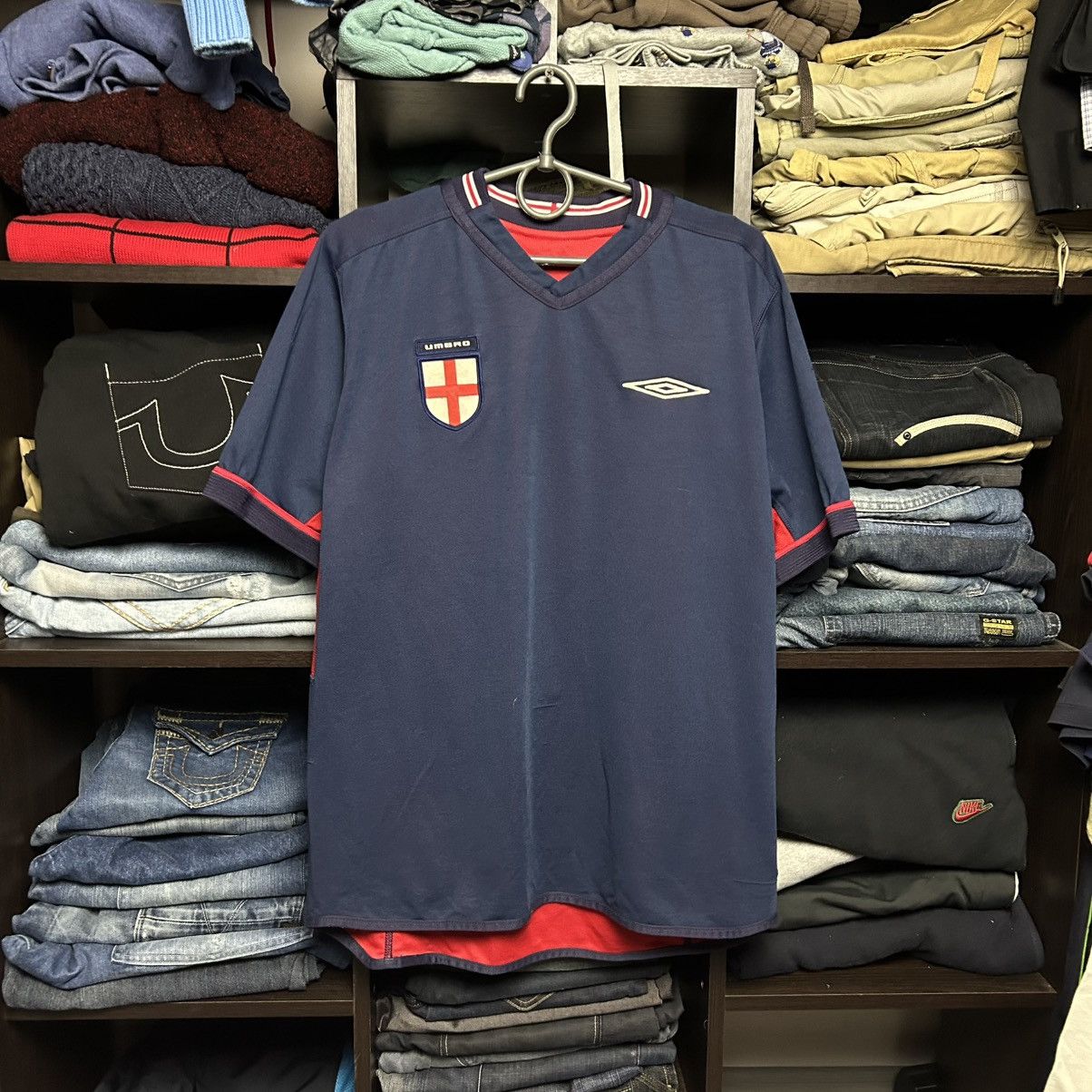 Umbro Vintage Umbro England 2004 Two sided national soccer jersey Size US M / EU 48-50 / 2 - 1 Thumbnail
