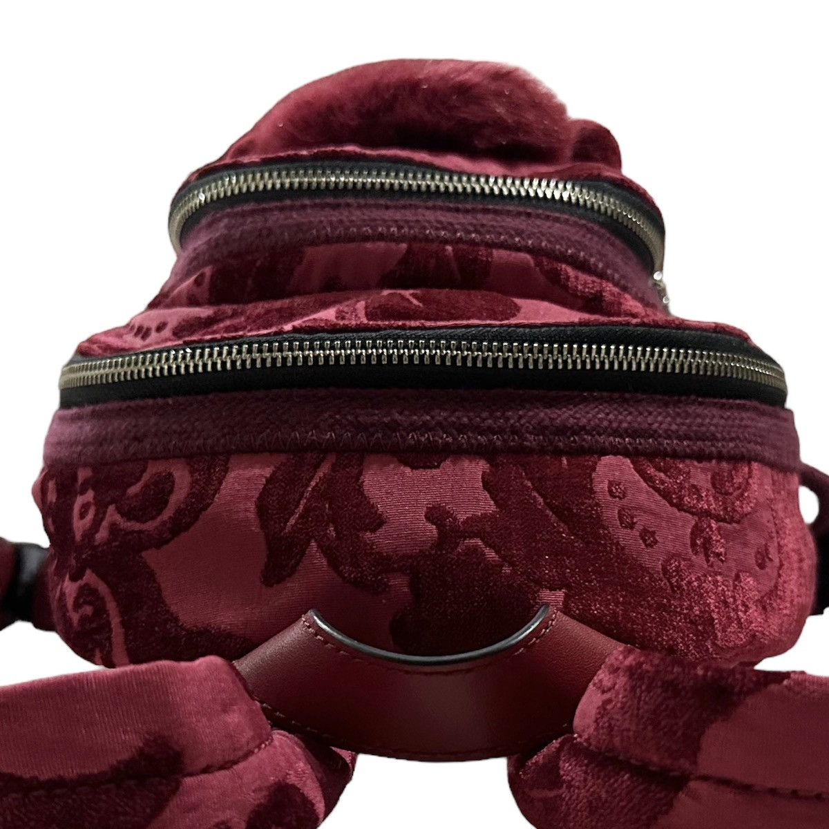 Marc Jacobs Grailed🔥MARC JACOBS Mini Damask Double Zip Velvet Backpack Size ONE SIZE - 5 Thumbnail