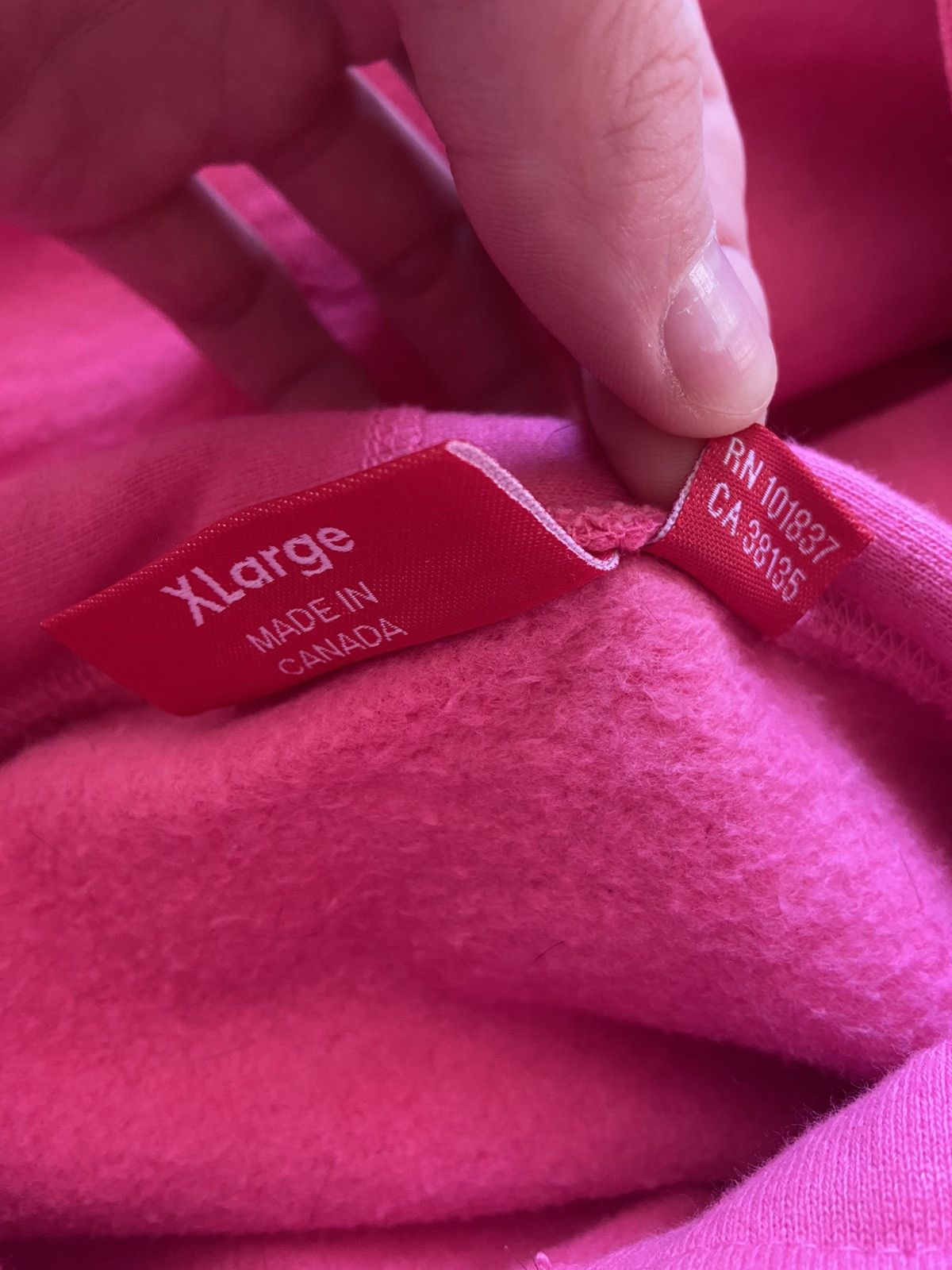 Supreme FW17 Magenta Lime Box Logo Hoodie Size US XL / EU 56 / 4 - 6 Thumbnail