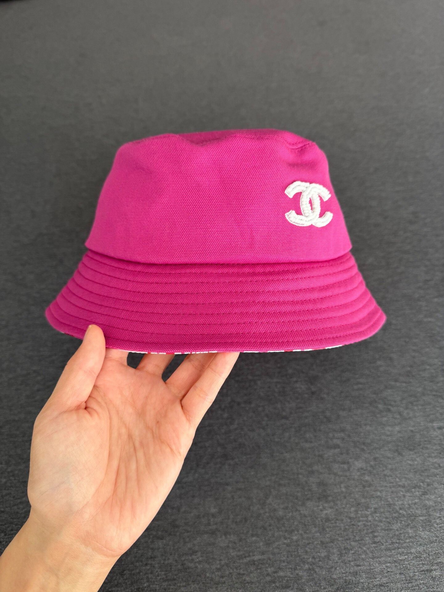 Chanel Chanel Pearl CC Logo Bucket Hat Size ONE SIZE - 1 Thumbnail