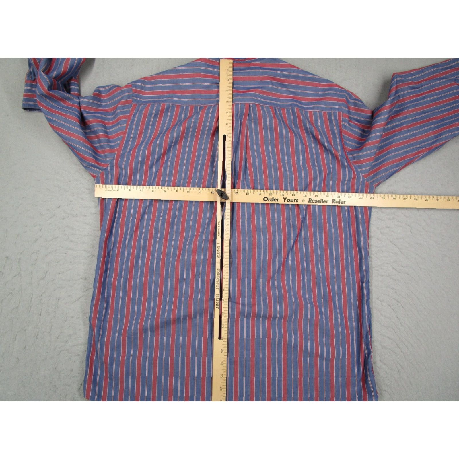 Vintage VINTAGE LL Bean Shirt Mens Tall Large Blue Red Stripe Button Down Hong Kong 80s Size US L / EU 52-54 / 3 - 6 Thumbnail