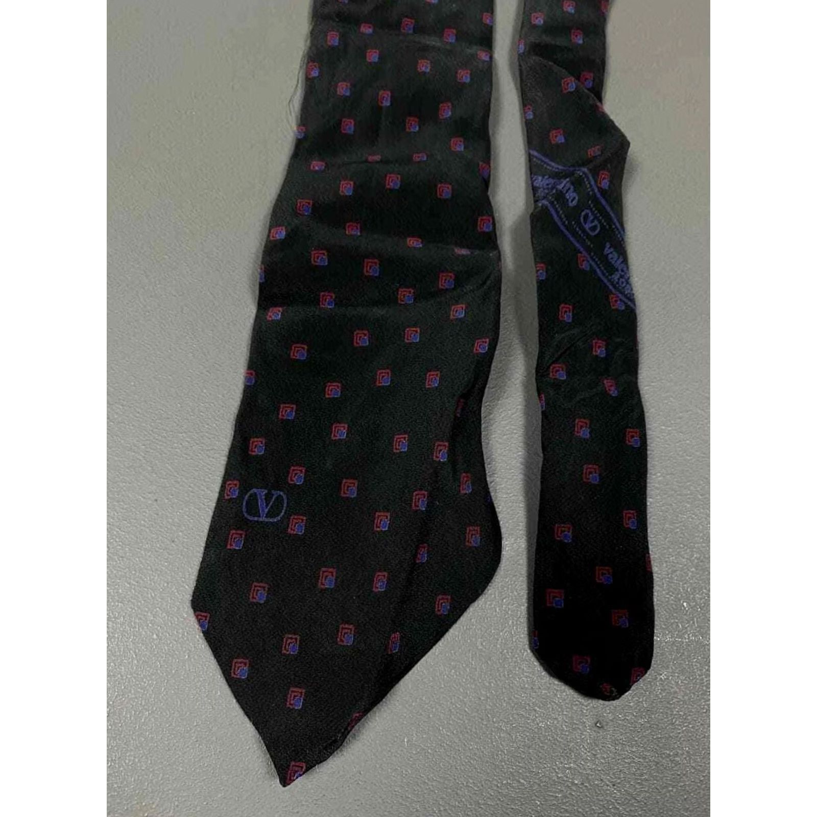 Valentino VALENTINO Black Silk Dotted Tie Vintage Made in Italy Geometric Logo Tie Mens Silk Blend Pattern Geometric Size ONE SIZE - 2 Thumbnail