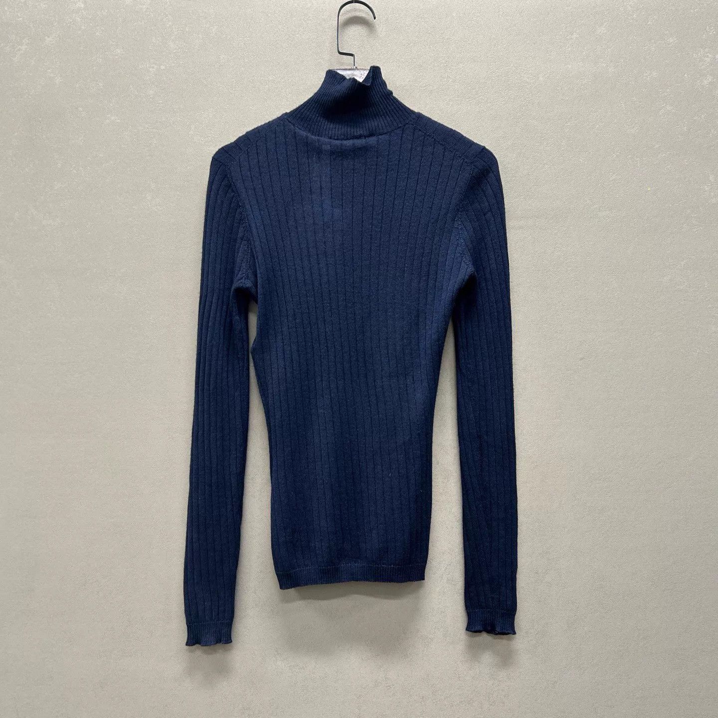 Dior Dior new with tags turtleneck knit top EU 34 Size XS / US 0-2 / IT 36-38 - 2 Thumbnail
