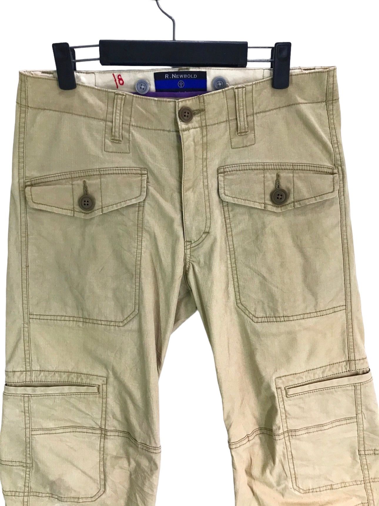 Paul Smith R. NEWBOLD Paul Smith Multi Pocket Cargo Pants Size US 32 / EU 48 - 1 Thumbnail