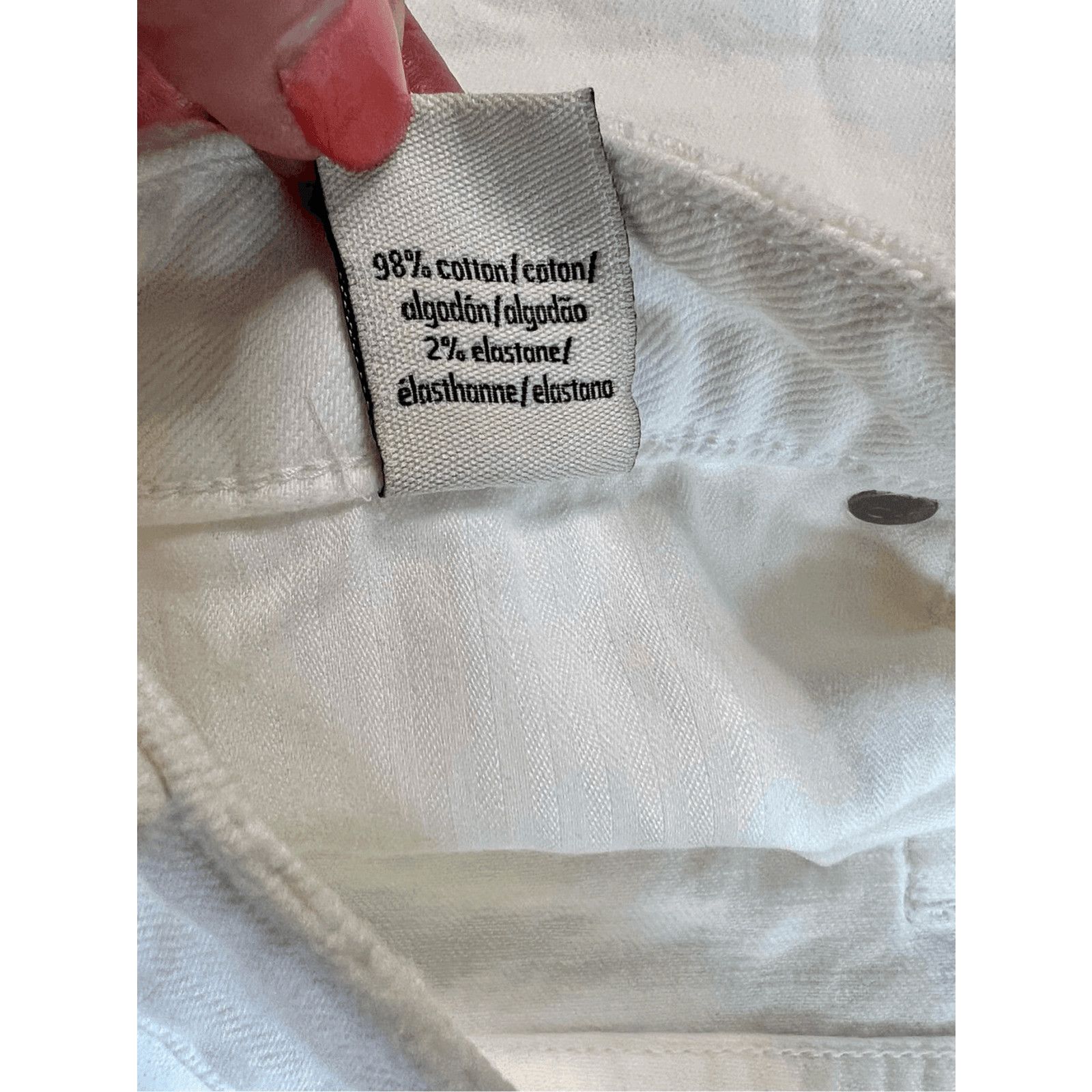 Calvin Klein Calvin Klein Distressed Mid Rise White Denim Shorts 30 NWT Size 32" / US 10 / IT 46 - 6 Thumbnail