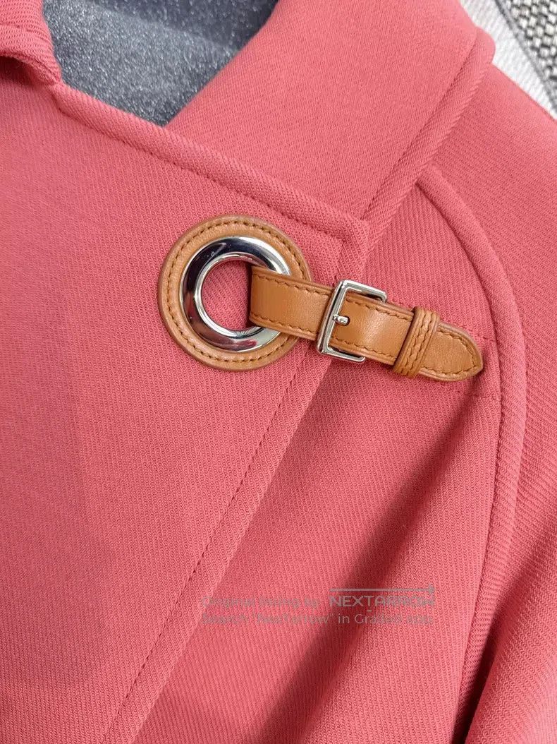 Hermes Hermes Watermelon Red Short Double-Sided Cashmere Cloak Co Size XS / US 0-2 / IT 36-38 - 4 Thumbnail