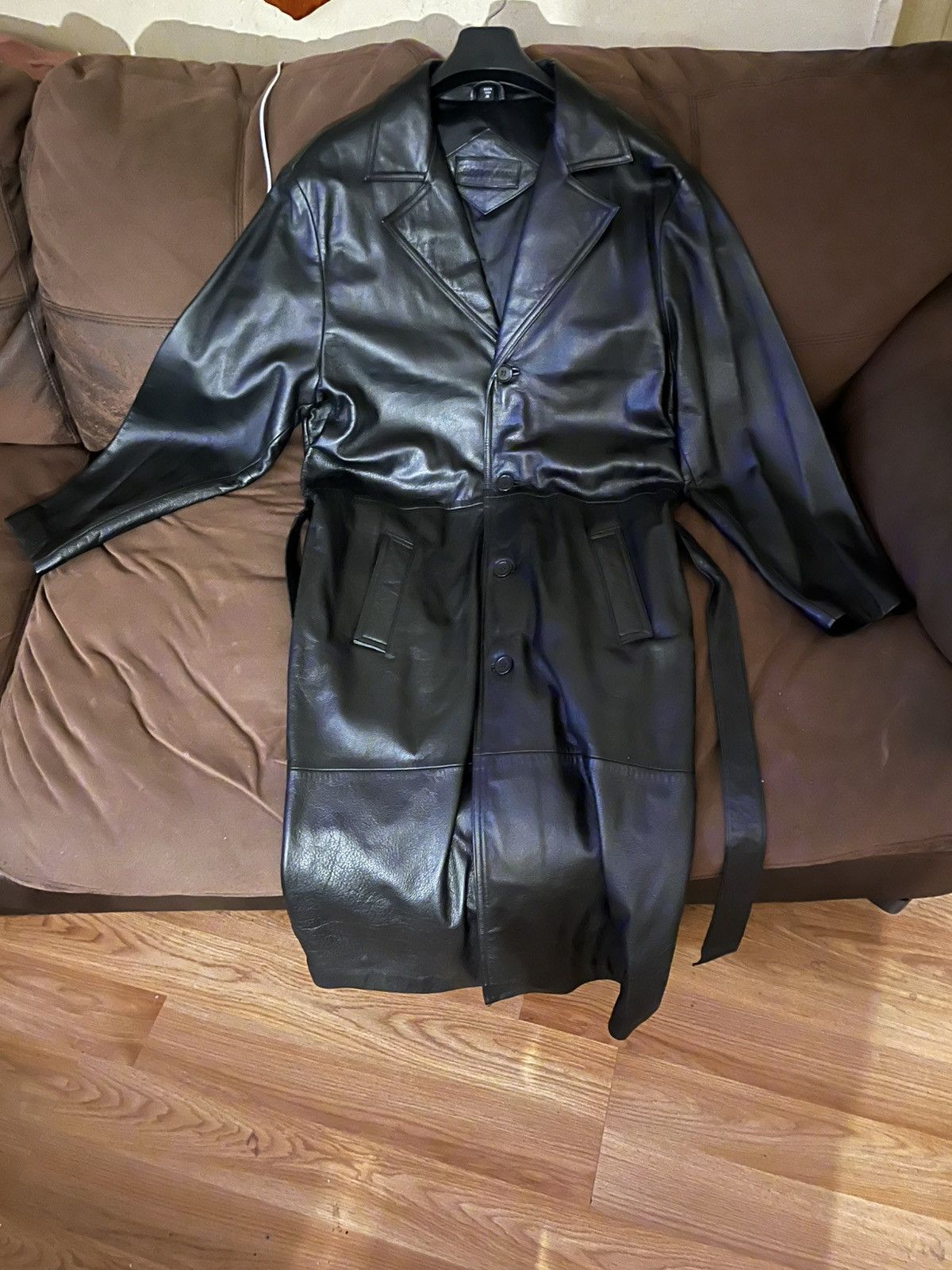 Bostonian Bostonian Men's Black Belted Full Length Leather Coat Sz.M Size US M / EU 48-50 / 2 - 5 Thumbnail