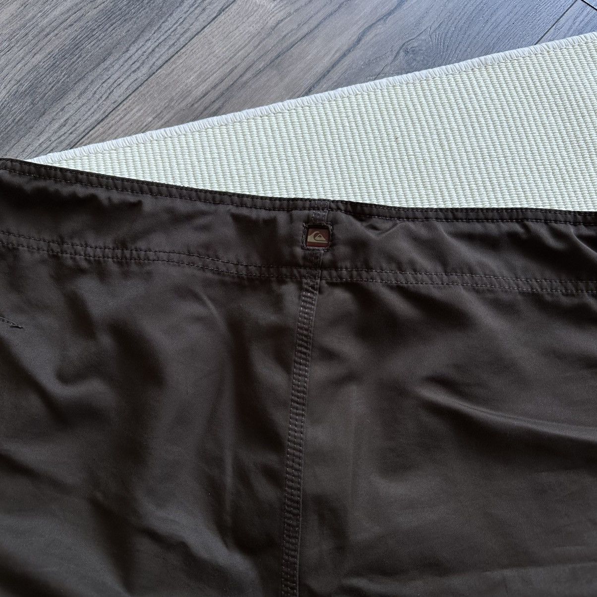 Quiksilver Vintage Quiksilver Brown Cargo Board Surf Shorts Size US 36 / EU 52 - 7 Thumbnail