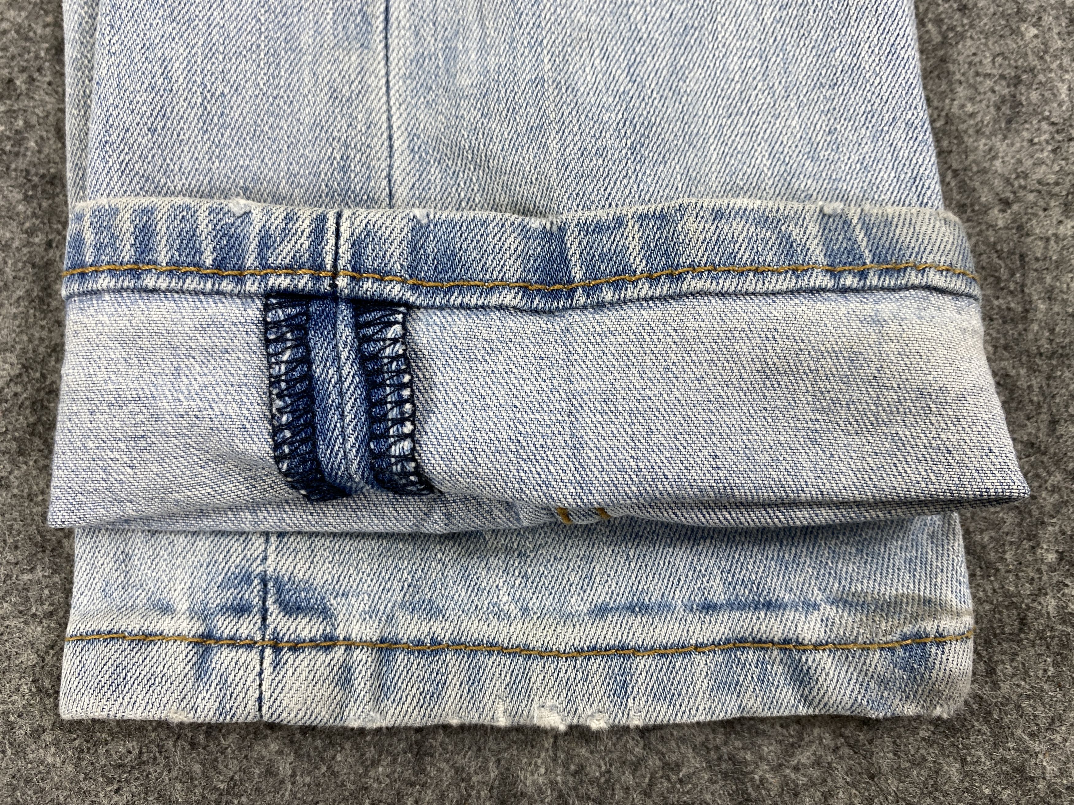 Levi's Light Blue Wash Vintage Levi's 30x28.5 Denim -SJ074 Size US 30 / EU 46 - 11 Thumbnail