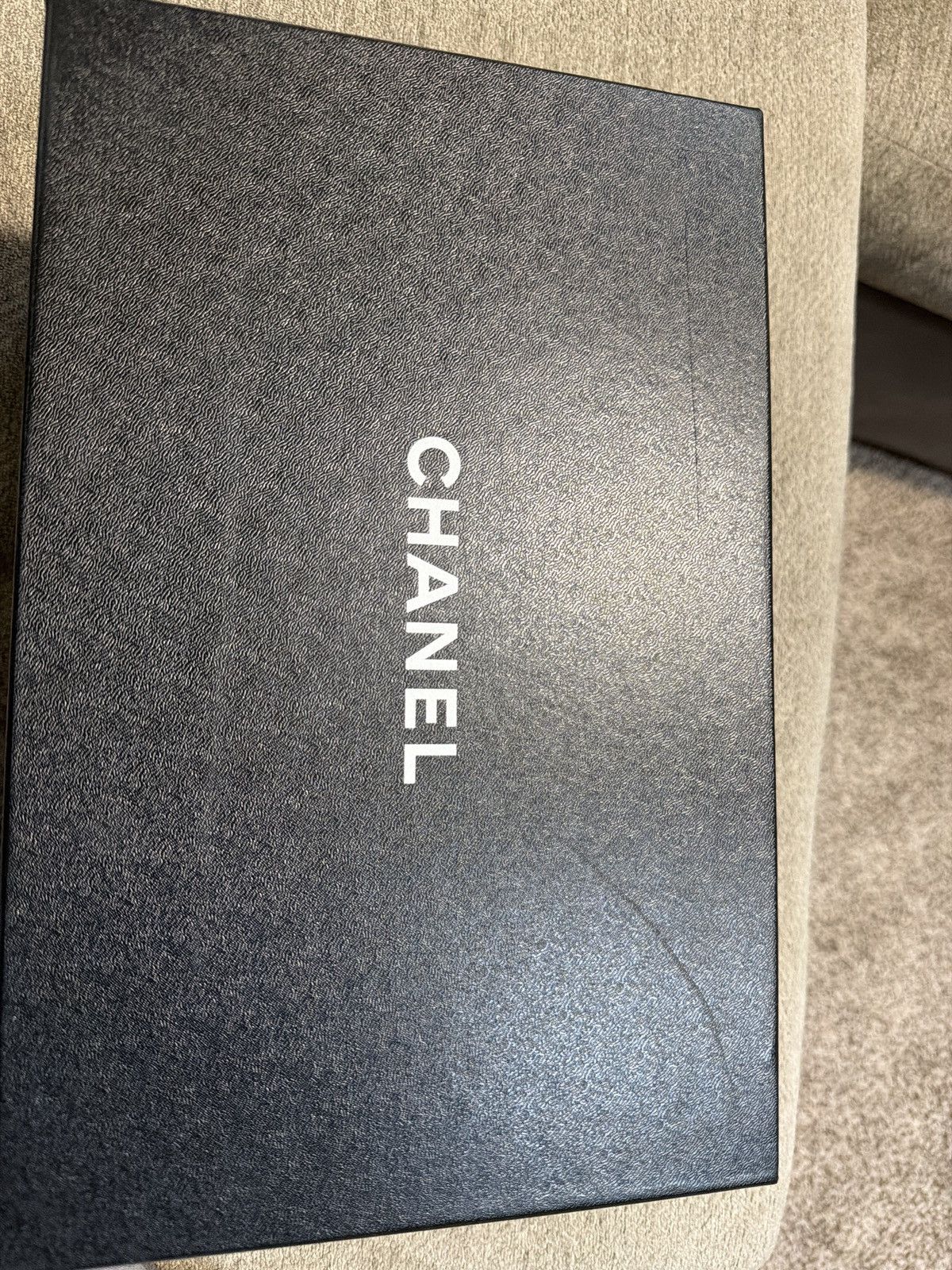 Chanel Chanel White & Black CC Logo Runners Size US 8 / EU 41 - 11 Thumbnail