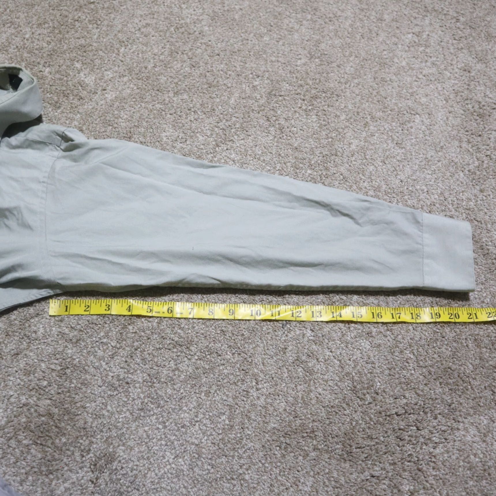Vintage Covington Shirt Adult Men 2XL Gray Solid Button-Up Casual Workwear Wrinkle Free Stain Free Pocket 90s? Size US XXL / EU 58 / 5 - 7 Thumbnail