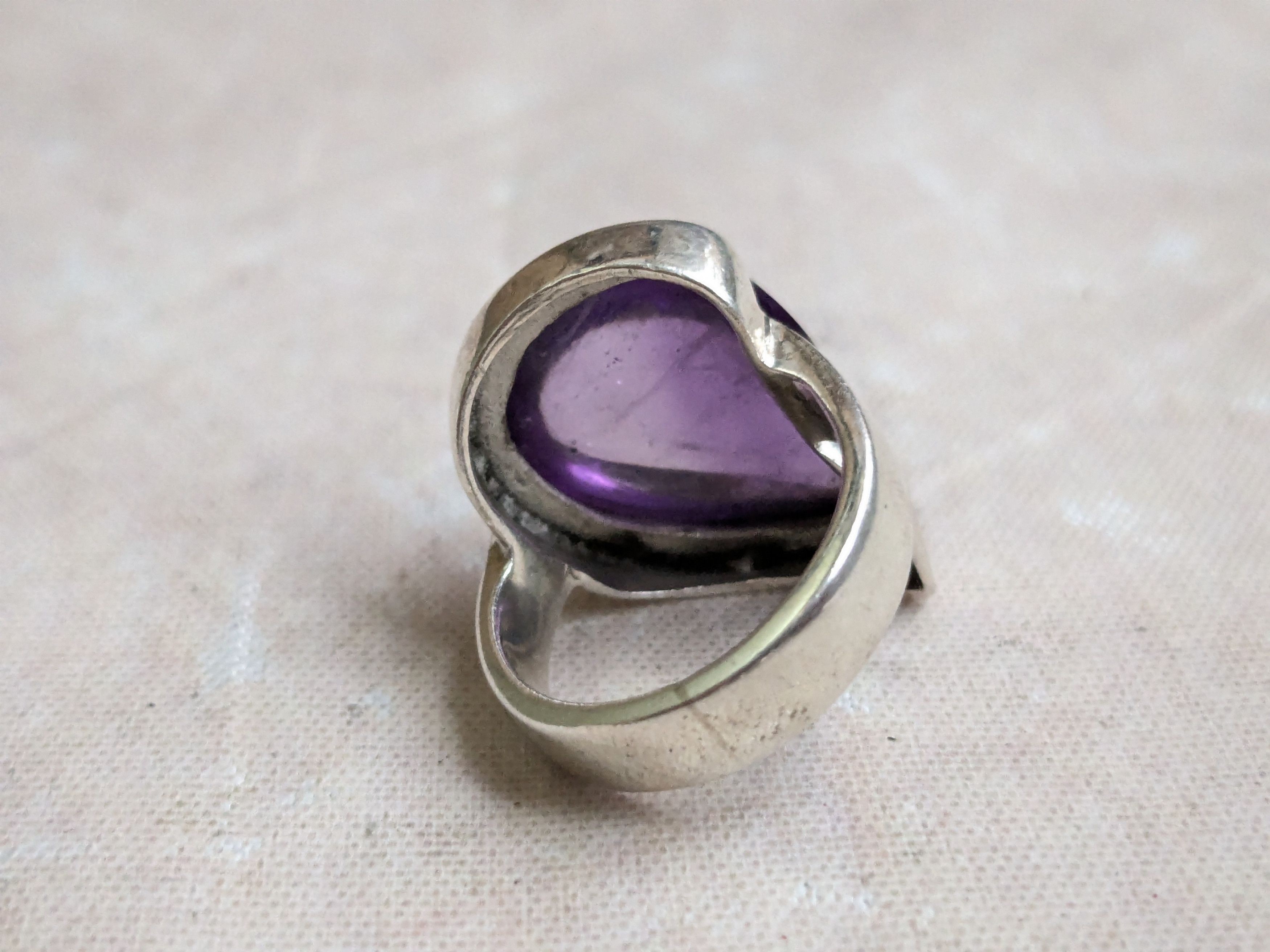 Sterling Silver Vintage Sterling Silver Ring Purple Amethyst 6 Teardrop Size ONE SIZE - 9 Thumbnail
