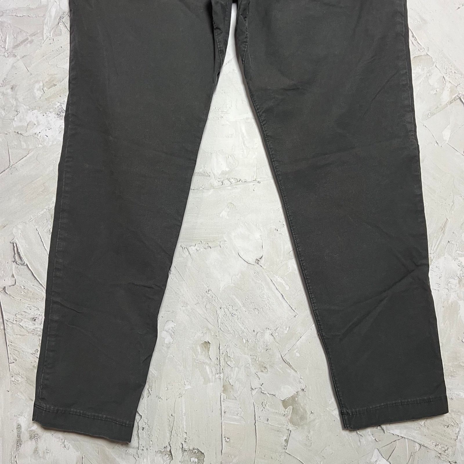 Lululemon Lululemon ABC Slim Fit Trouser Black VersaTwill 31x28 Size US 31 - 9 Thumbnail