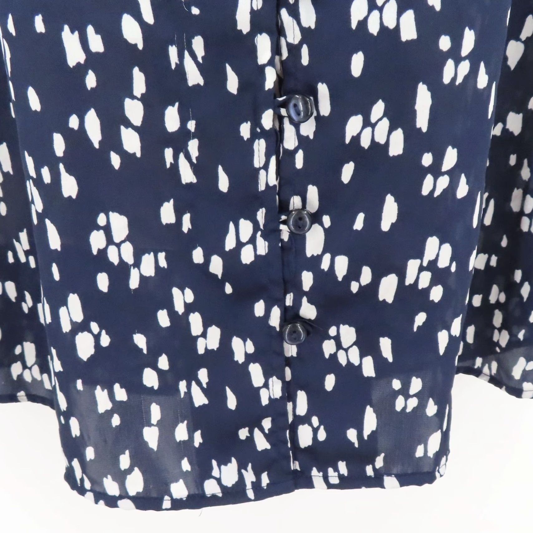 Coldwater Creek VINTAGE? No — Coldwater Creek Shirt Blouse Collared Button Front Short Sleeve Women’s Small Blue White Modern Woman Blouse Shirt Top Mens? Girls? Size S / US 4 / IT 40 - 4 Thumbnail