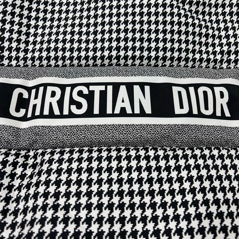 Dior Dior Full-printed thousand-bird checker slogan cotton clot Size US S / EU 44-46 / 1 - 4 Thumbnail