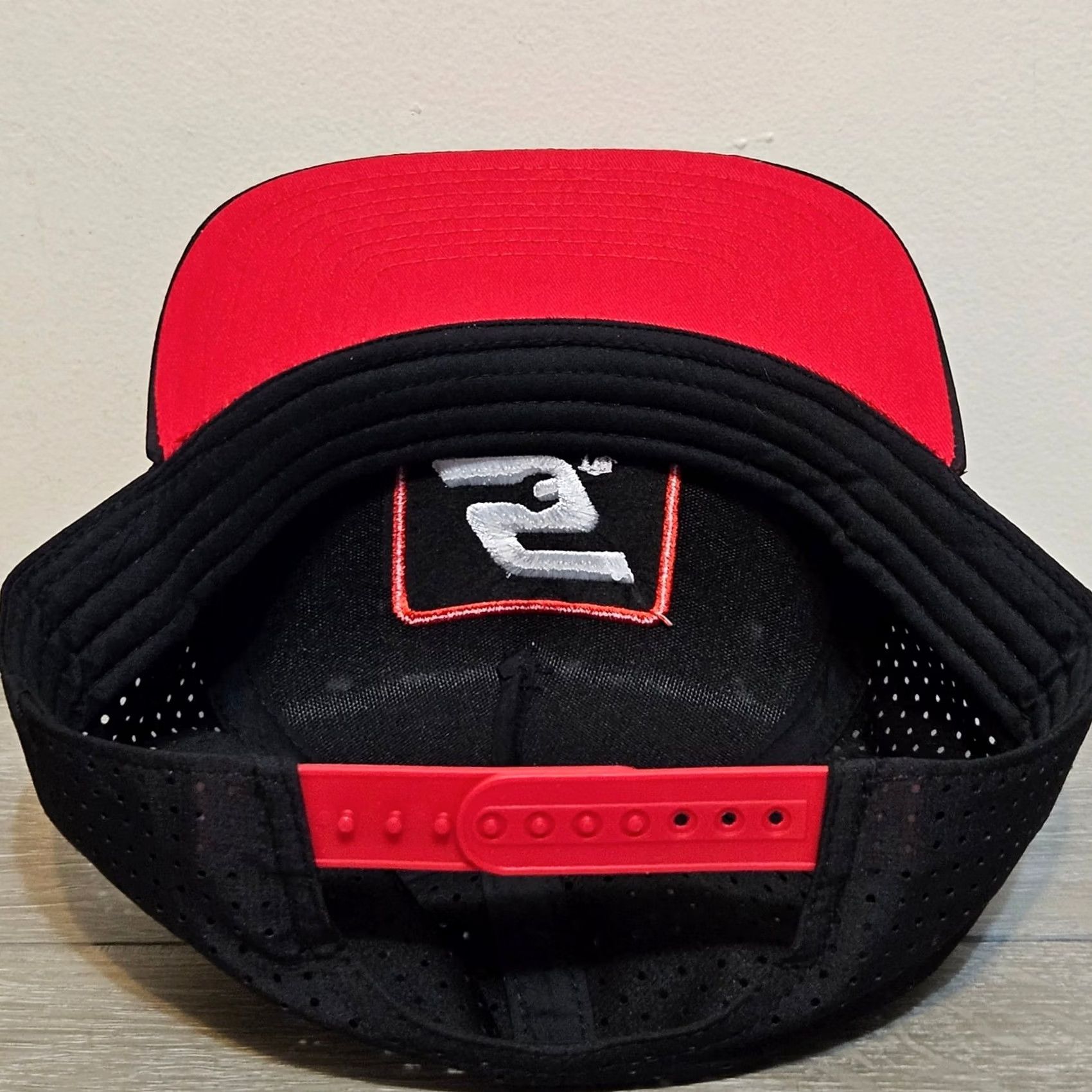 Vintage Snap On Tools Hat Snapback Trucker Red Black Work Mens Size ONE SIZE - 6 Thumbnail
