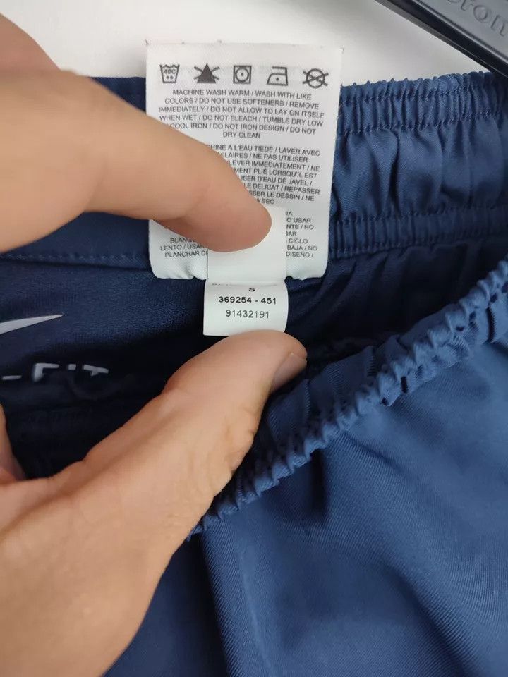 Nike Vintage 2007 Nike USA FOOTBALL SOCCER Shorts Size S Size US 30 / EU 46 - 6 Thumbnail