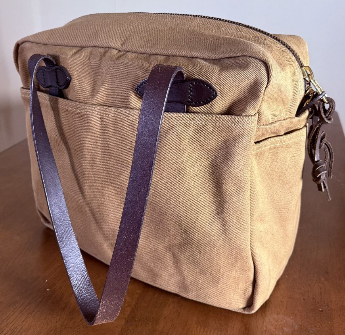 Filson 261 NEW w TAGS Rugged Twill Zip Tote Tan USA w/ Tags