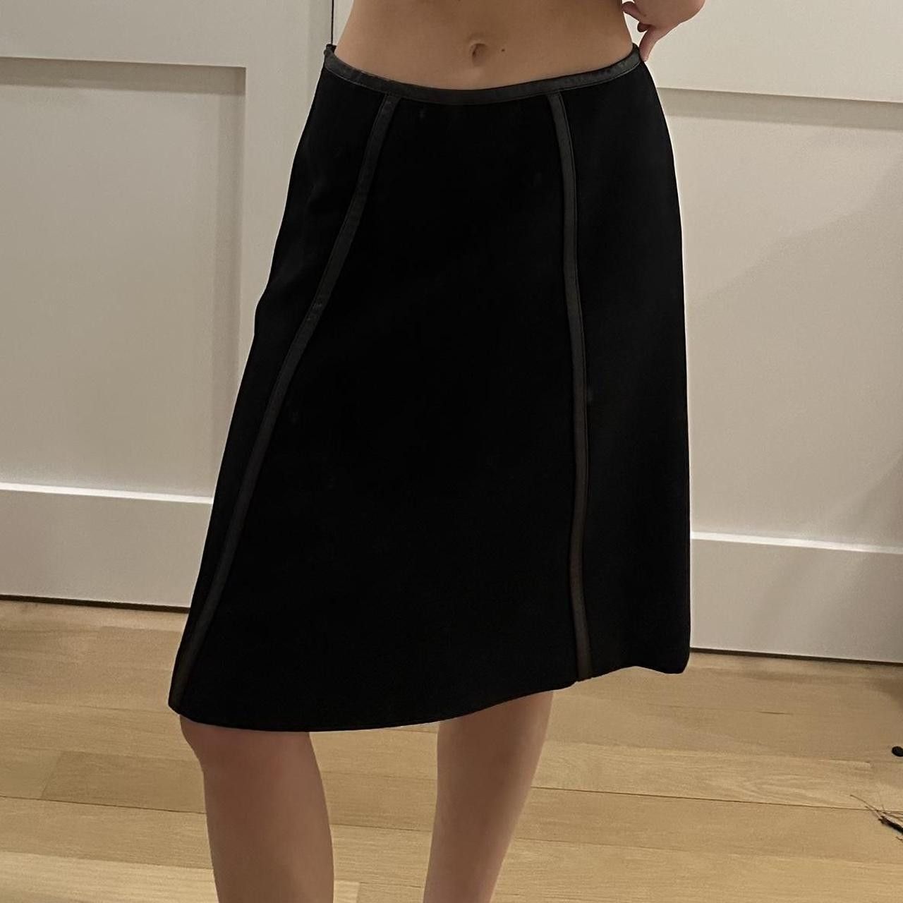 Prada Vintage Prada black pencil skirt with lambskin trim Size 28" / US 6 / IT 42 - 1 Thumbnail
