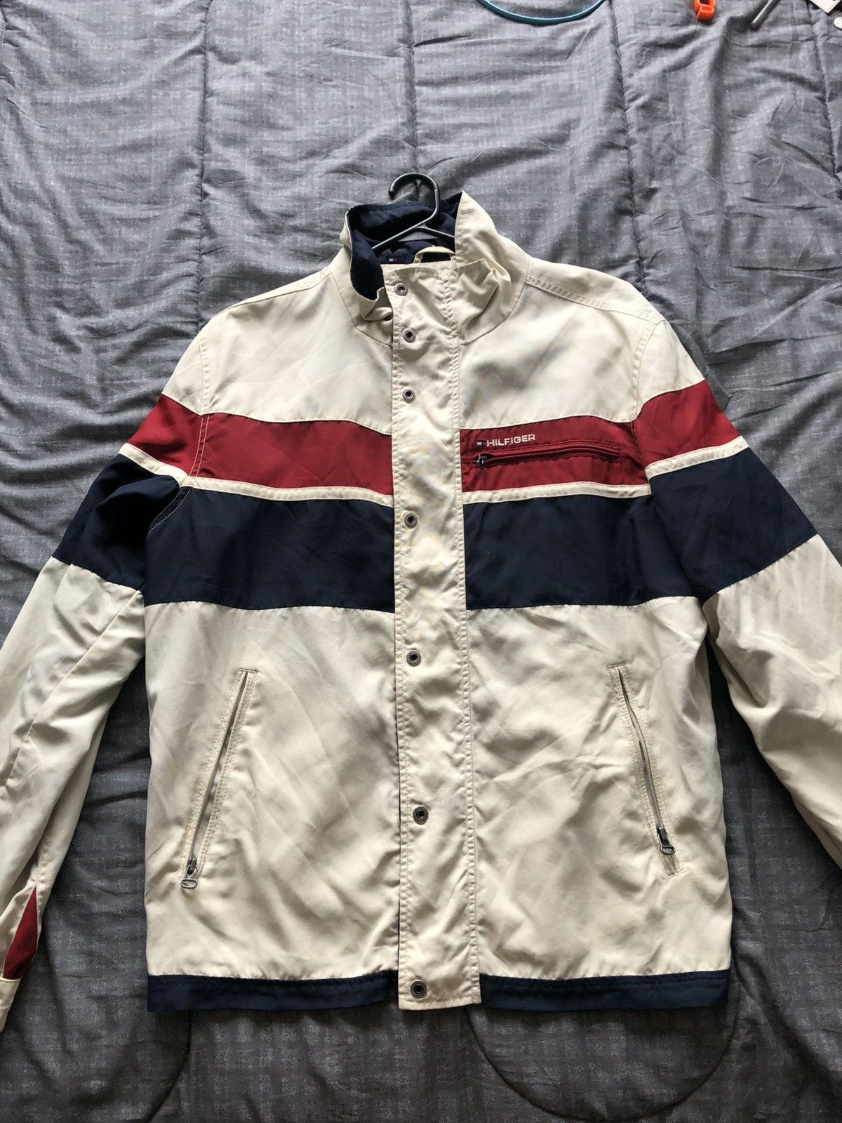 Tommy Hilfiger Tommy Hilfiger Creme, Red and Blue Windbreaker Size US L / EU 52-54 / 3 - 1 Thumbnail