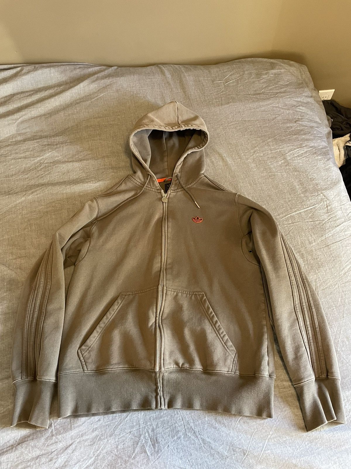 Adidas × Vintage Adidas beige vintage zip up hoodie Size US M / EU 48-50 / 2 - 1 Thumbnail